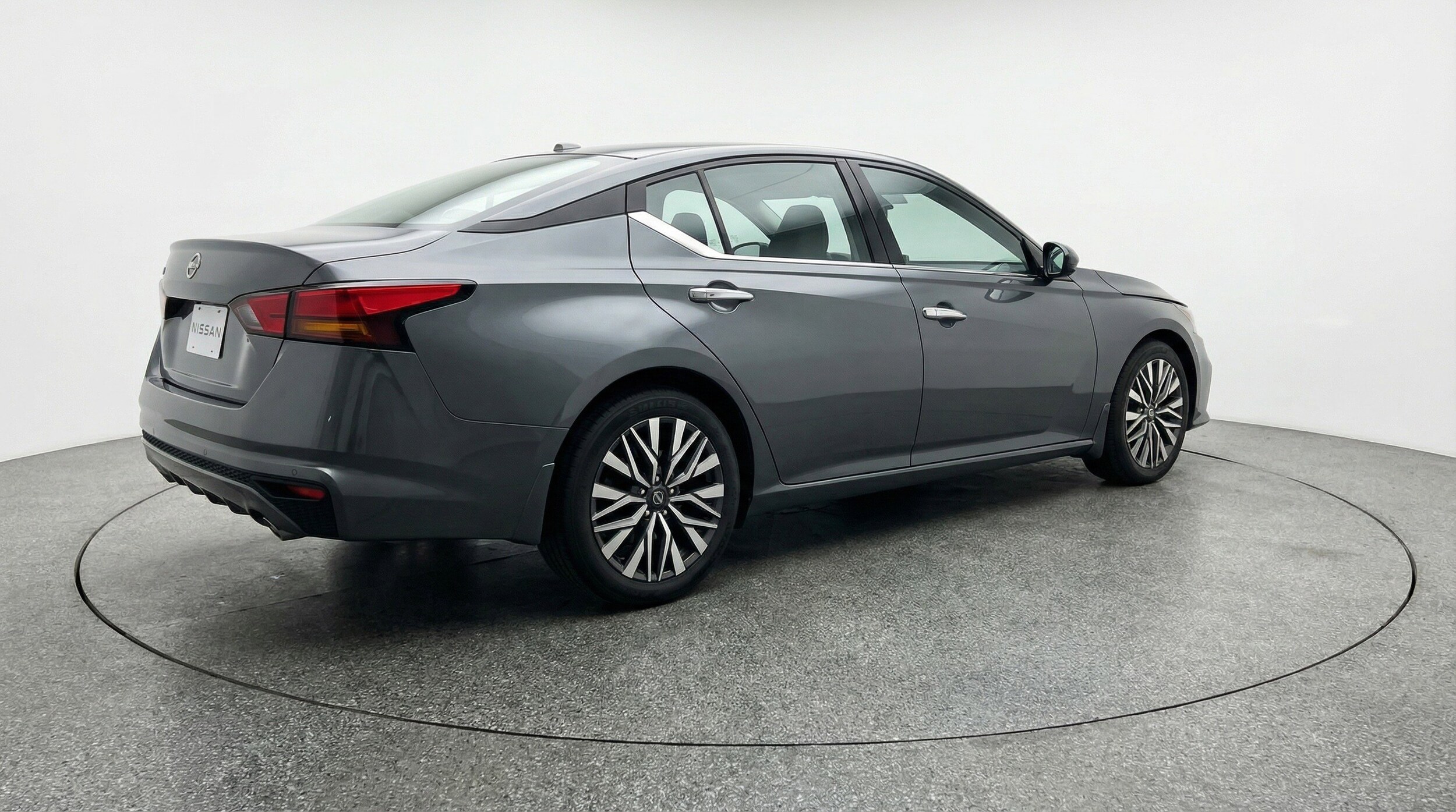 Thumbnail: 2025 Nissan Altima - 9