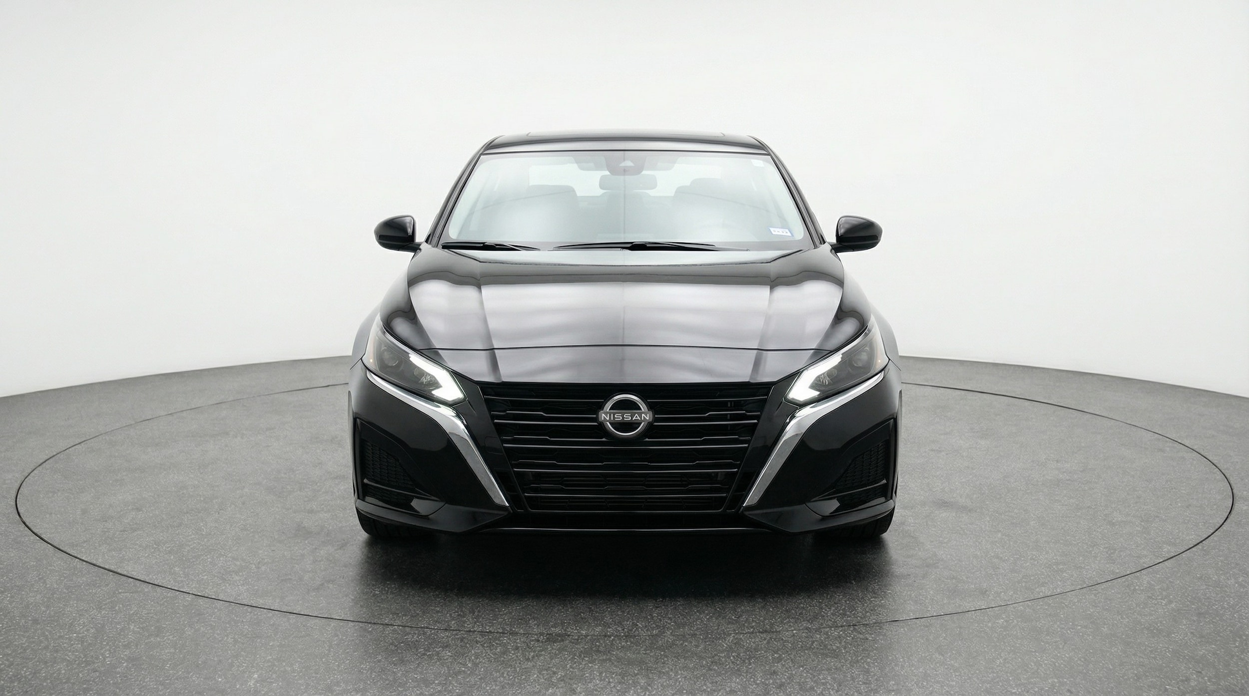 Thumbnail: 2025 Nissan Altima - 2