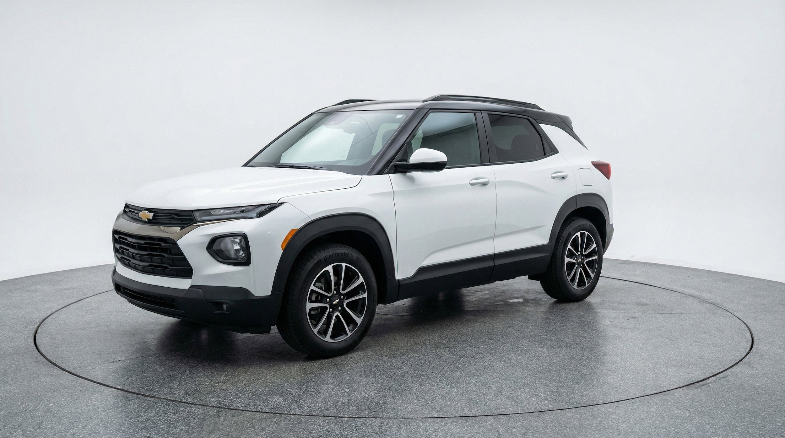 Thumbnail: 2025 Chevrolet TrailBlazer - 3