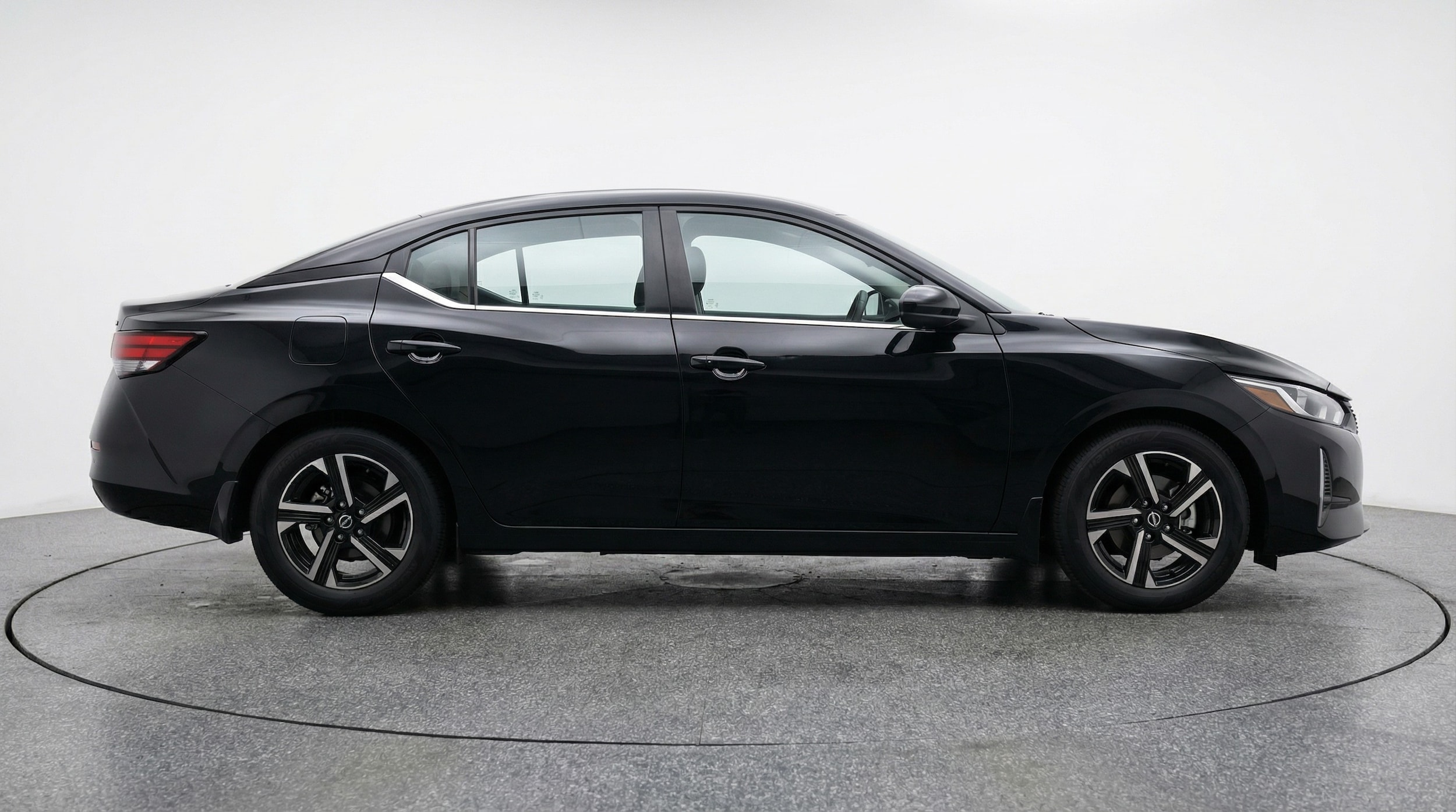 Thumbnail: 2025 Nissan Sentra - 8