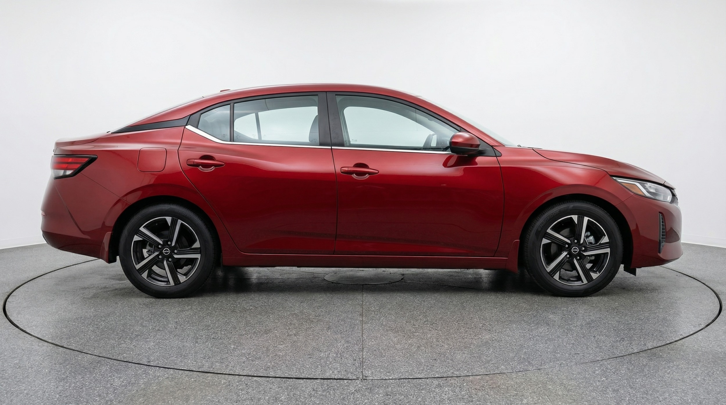 Thumbnail: 2025 Nissan Sentra - 8