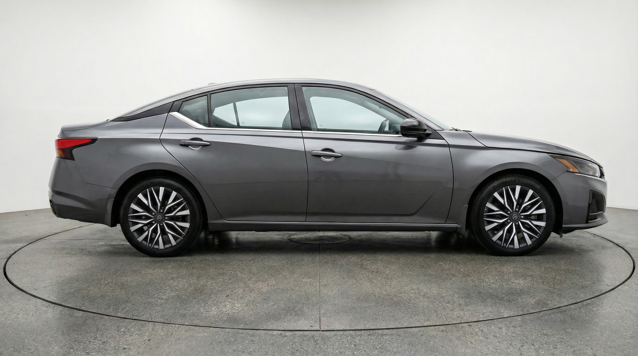 Thumbnail: 2025 Nissan Altima - 8