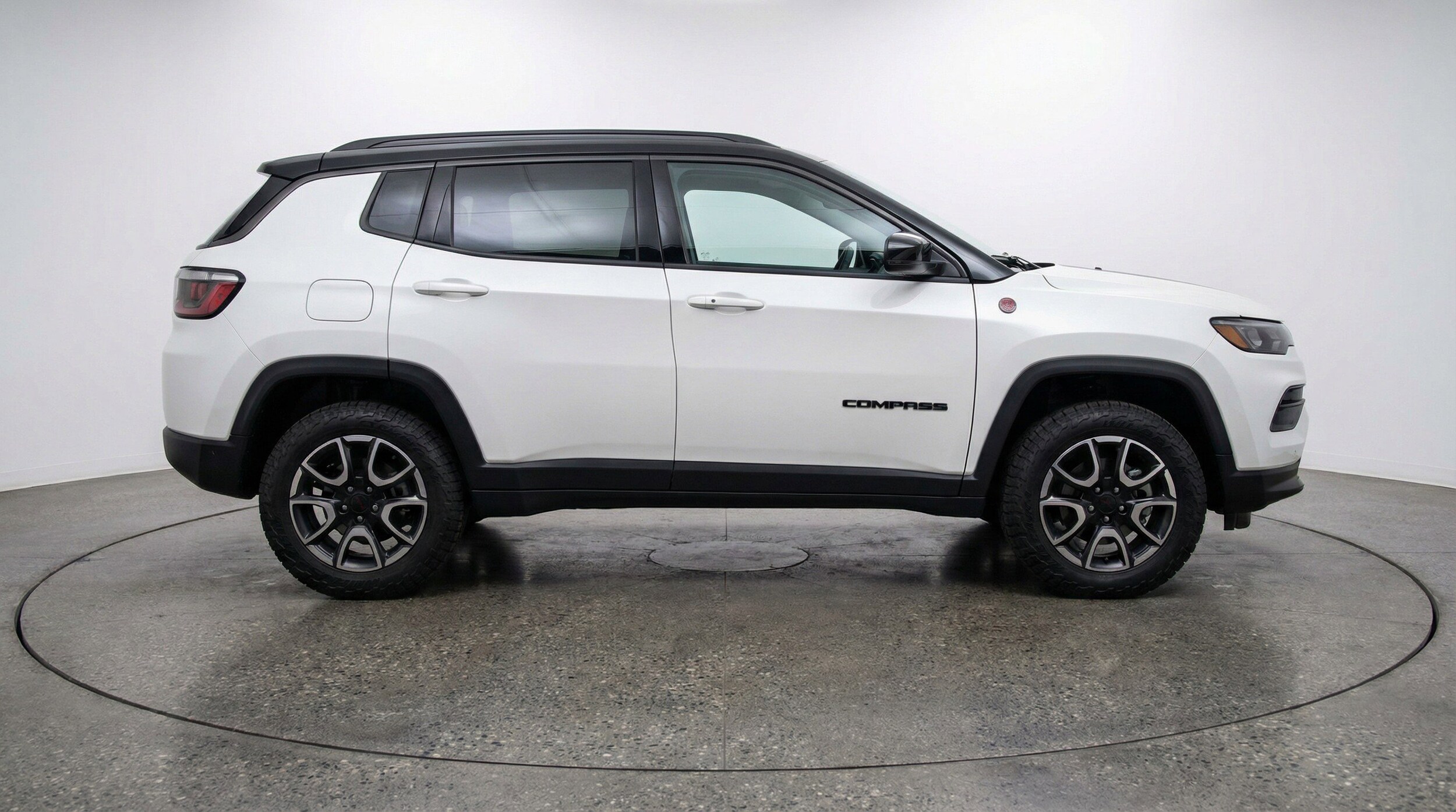 Thumbnail: 2025 Jeep Compass - 11