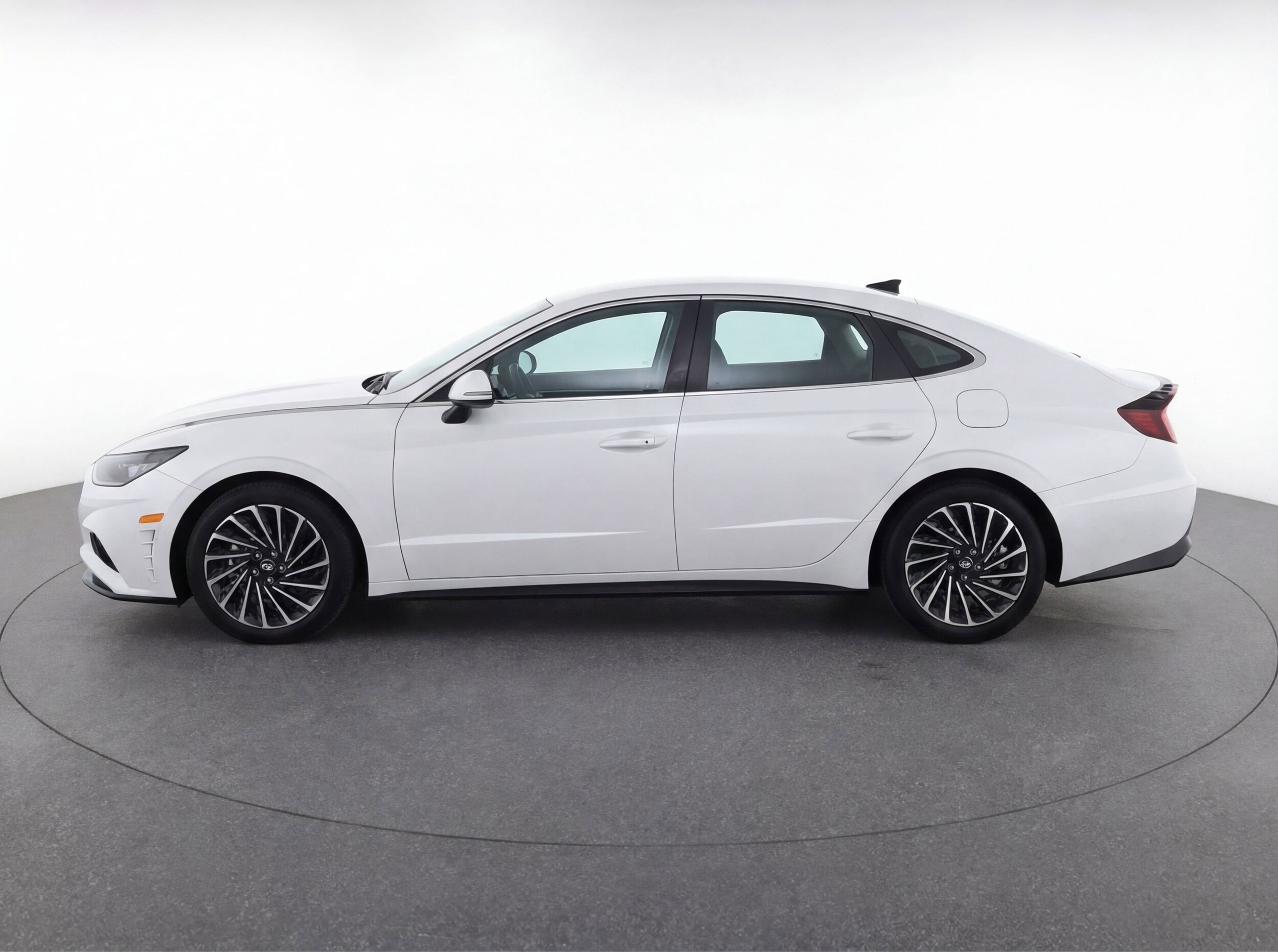 Thumbnail: 2024 Hyundai Sonata - 5