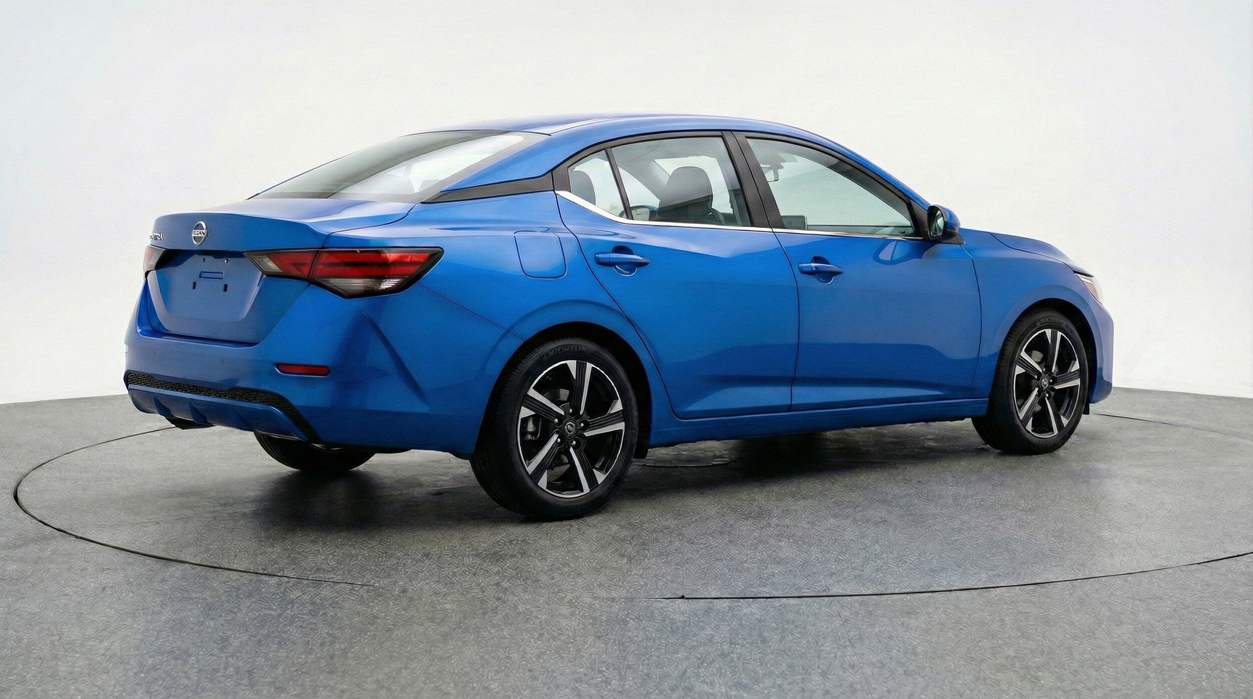 Thumbnail: 2025 Nissan Sentra - 9