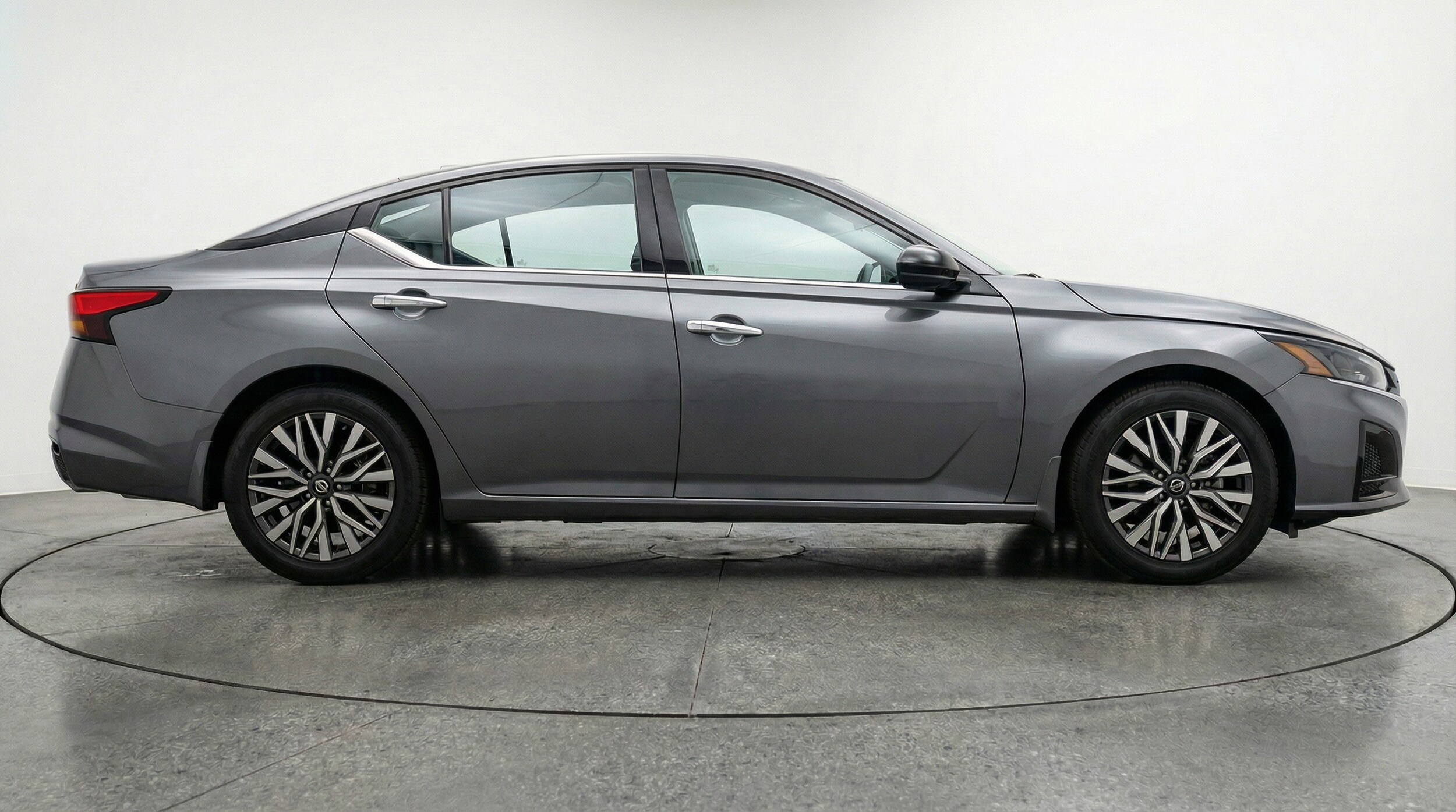 Thumbnail: 2025 Nissan Altima - 11