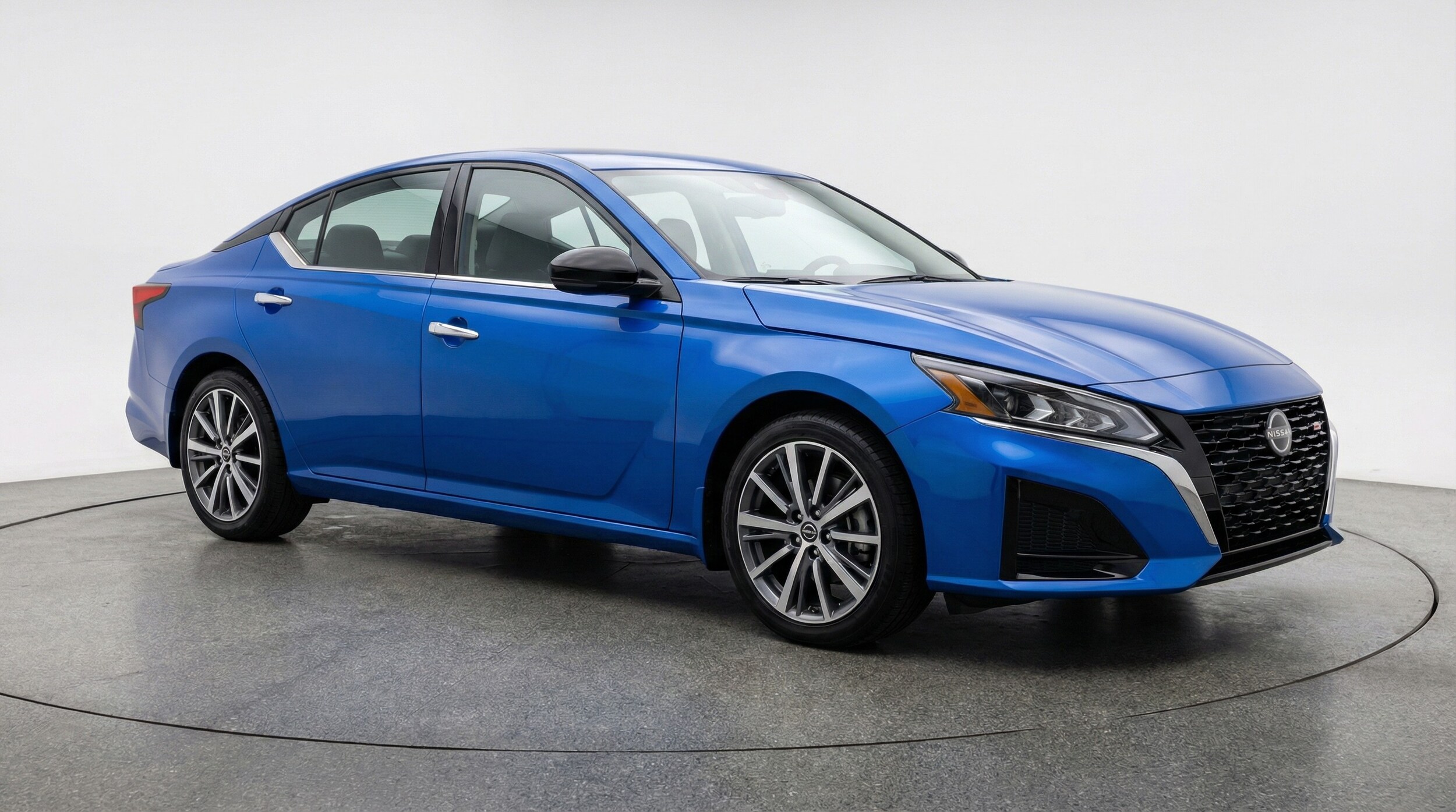 Thumbnail: 2025 Nissan Altima - 1