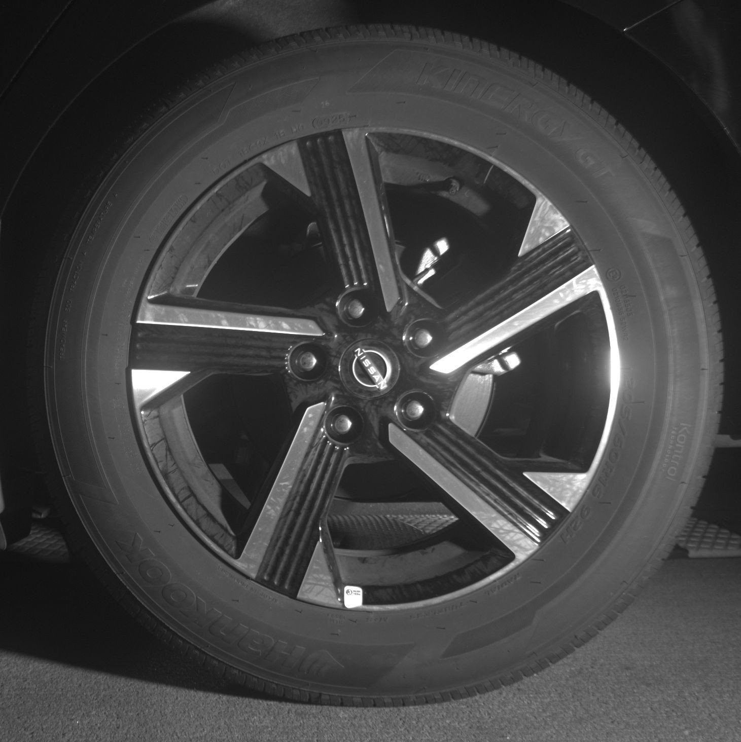 Thumbnail: 2025 Nissan Sentra - 14