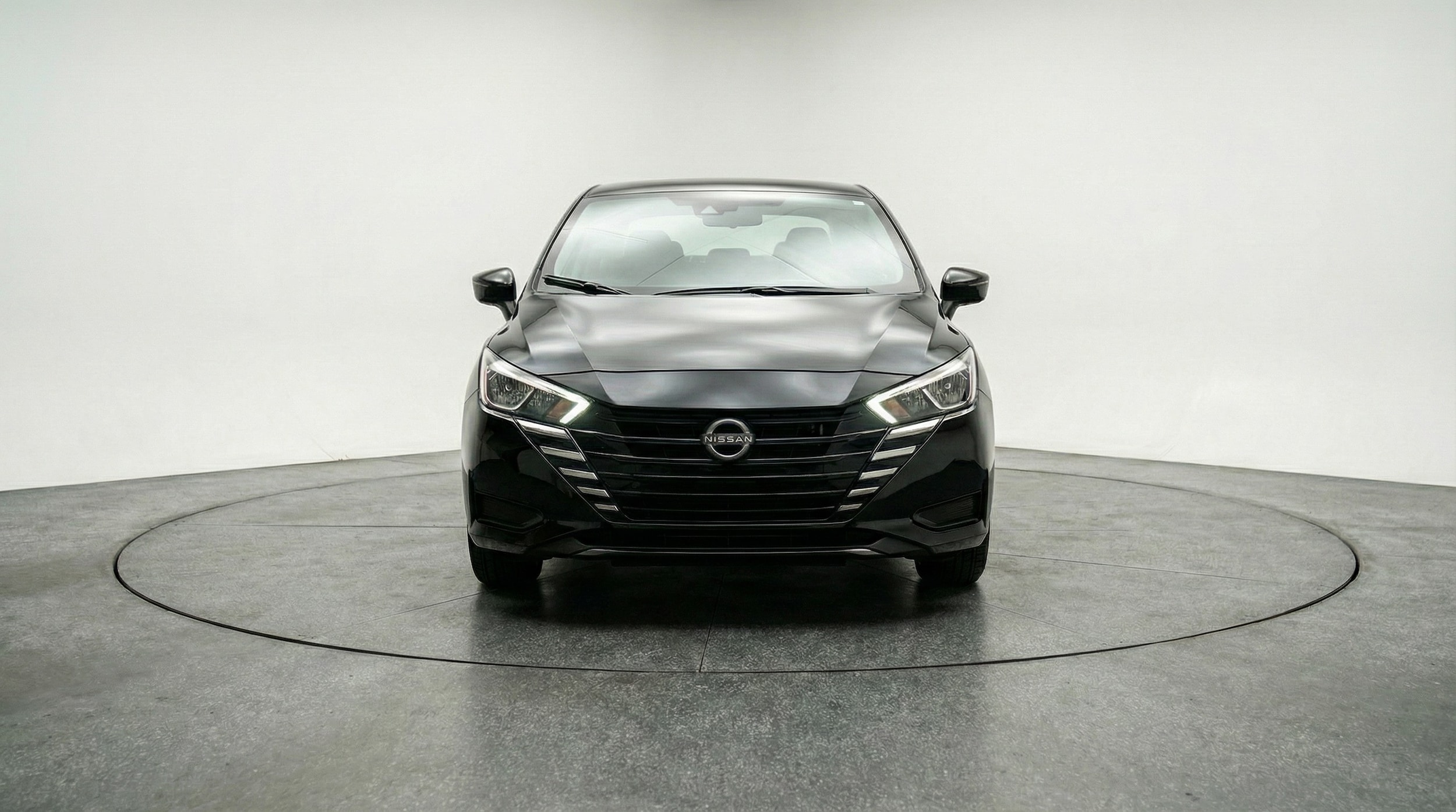 Thumbnail: 2025 Nissan Versa - 2