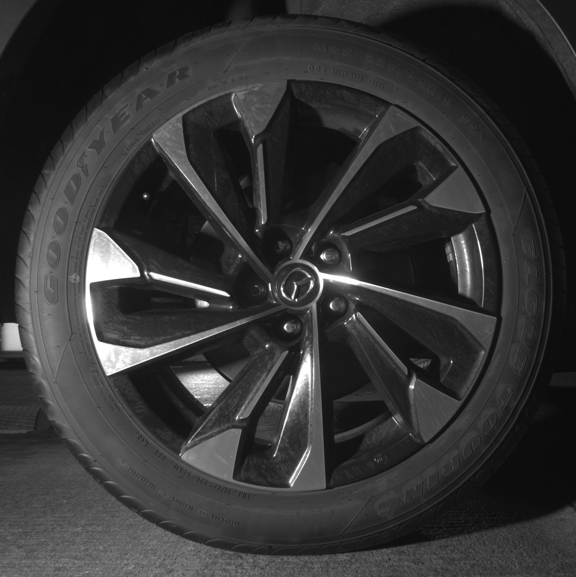 Thumbnail: 2025 Mazda CX-50 - 15