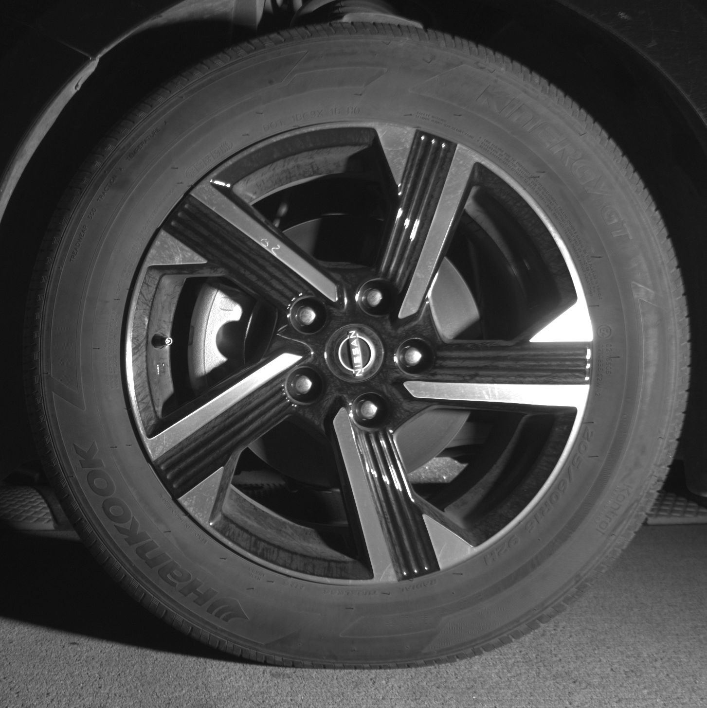 Thumbnail: 2025 Nissan Sentra - 9