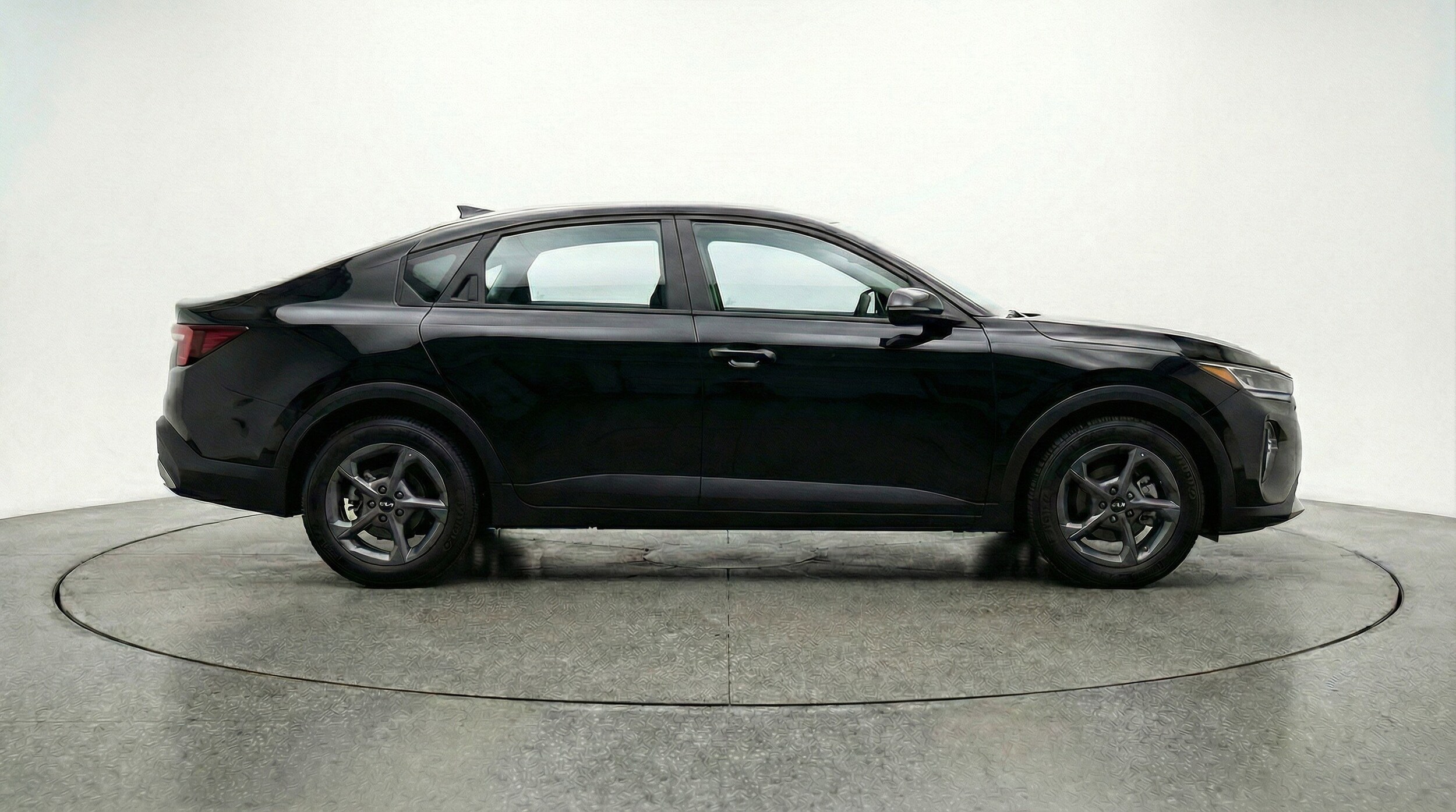 Thumbnail: 2025 Kia K4 - 11