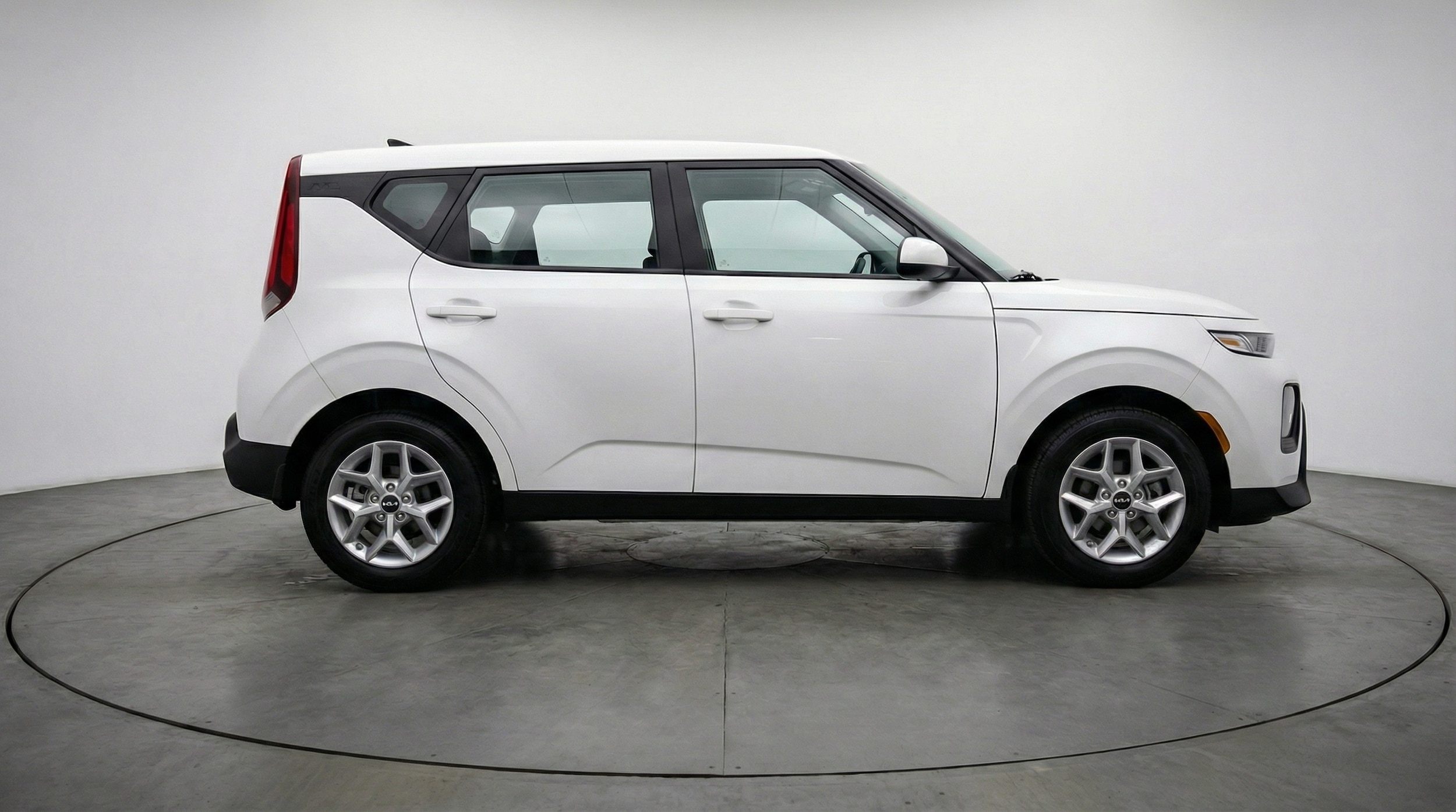 Thumbnail: 2025 Kia Soul - 8