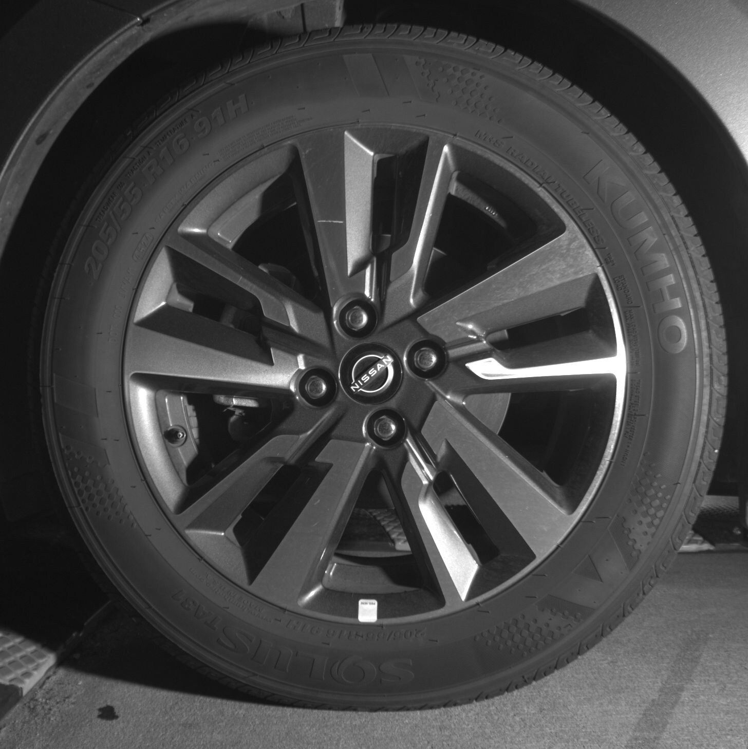 Thumbnail: 2025 Nissan Versa - 9