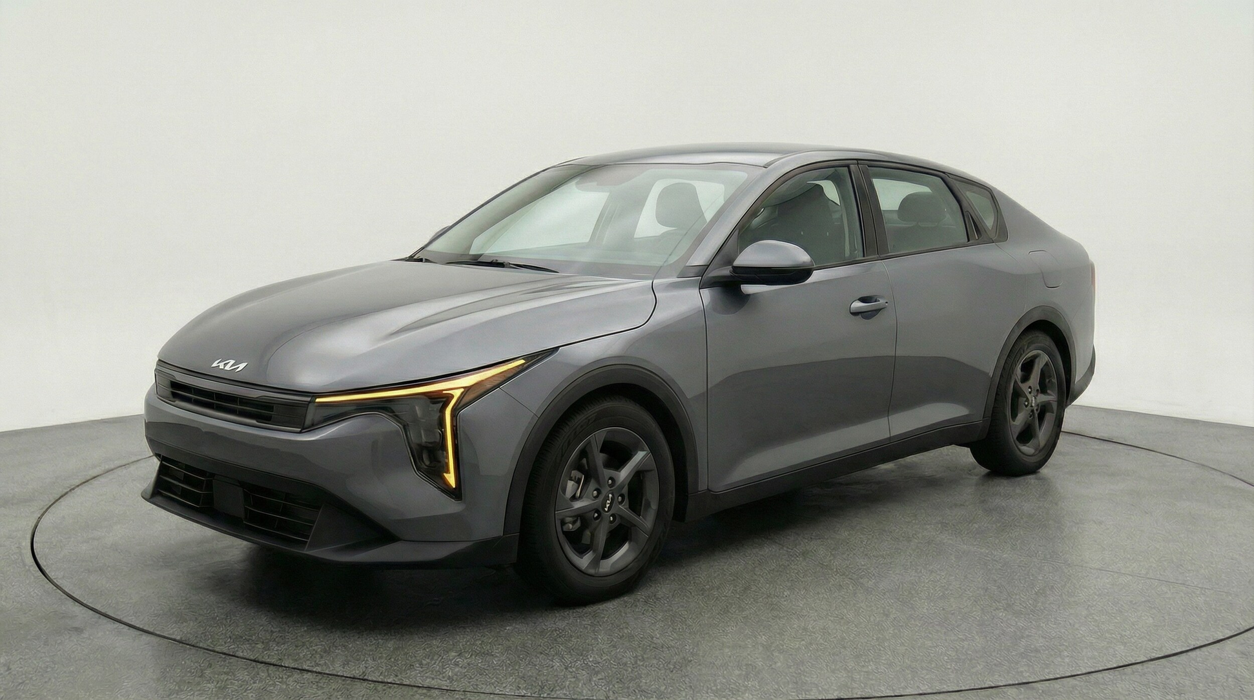 Thumbnail: 2025 Kia K4 - 3