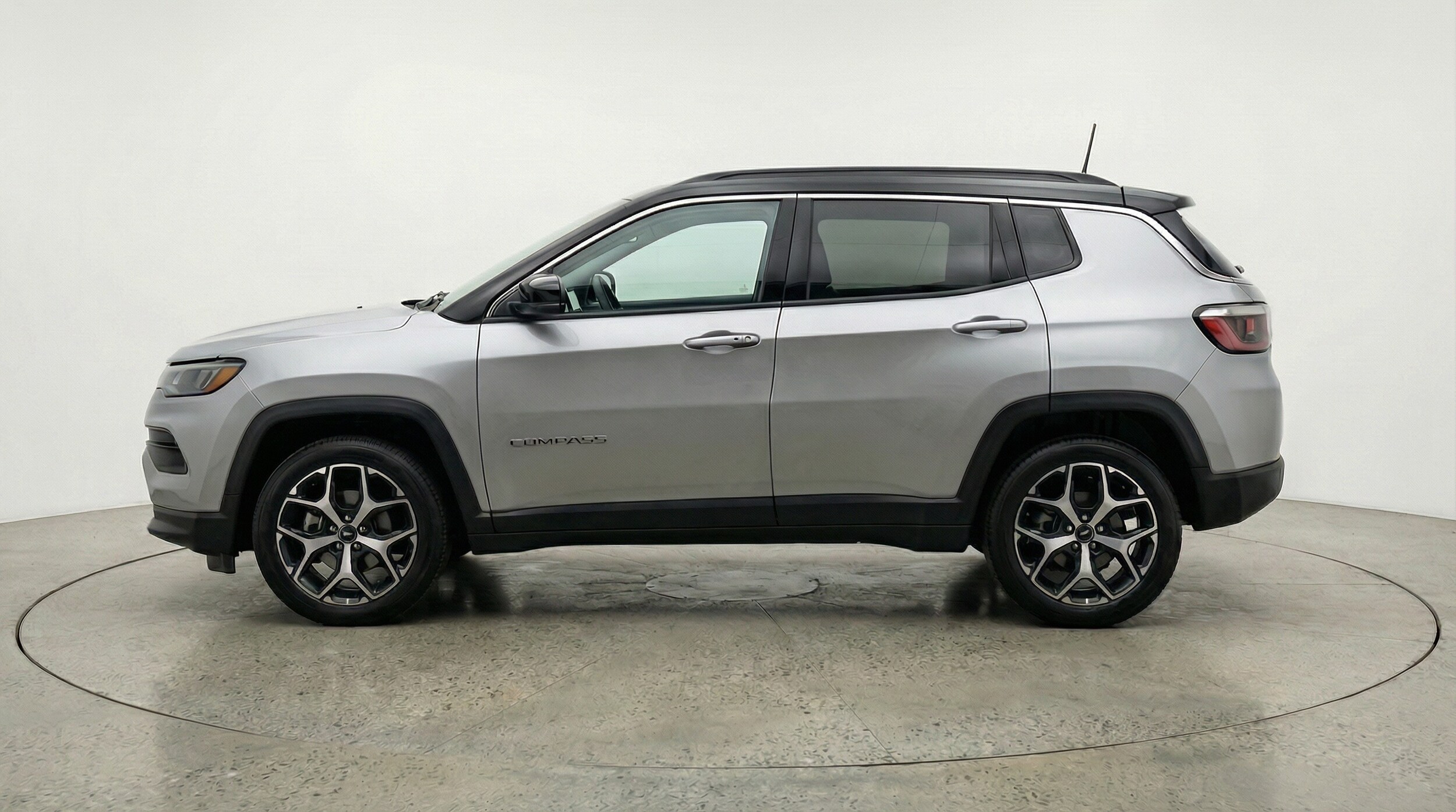 Thumbnail: 2025 Jeep Compass - 4