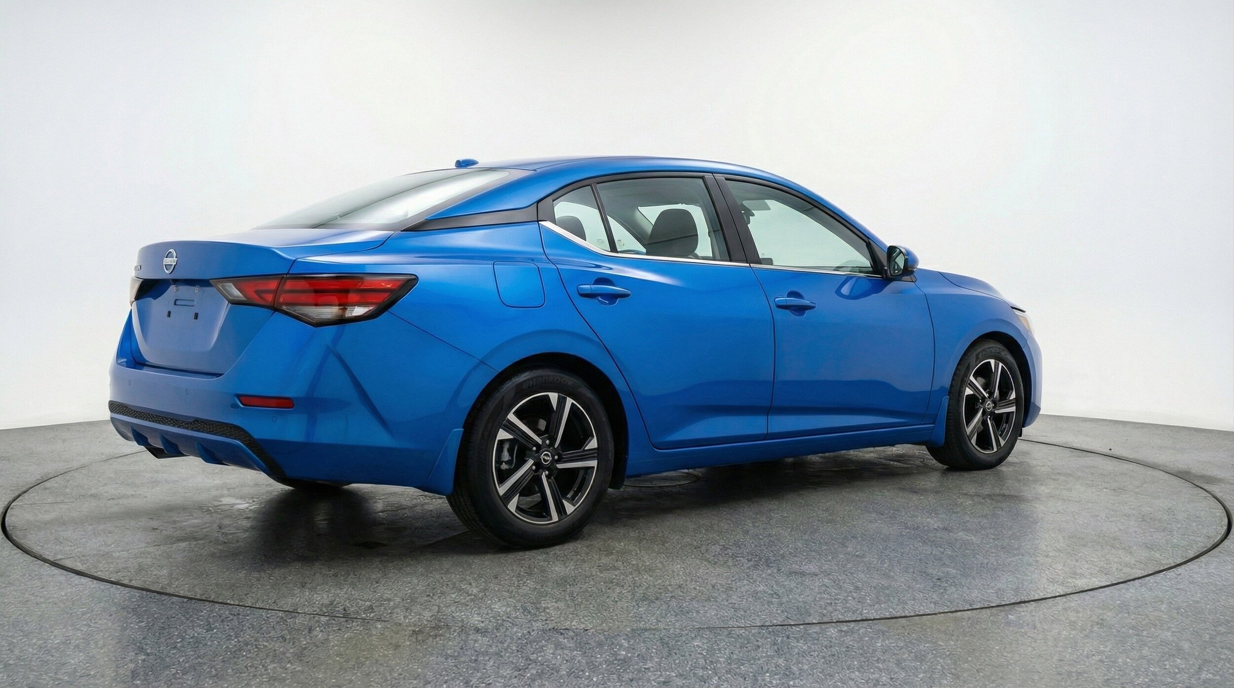 Thumbnail: 2025 Nissan Sentra - 9