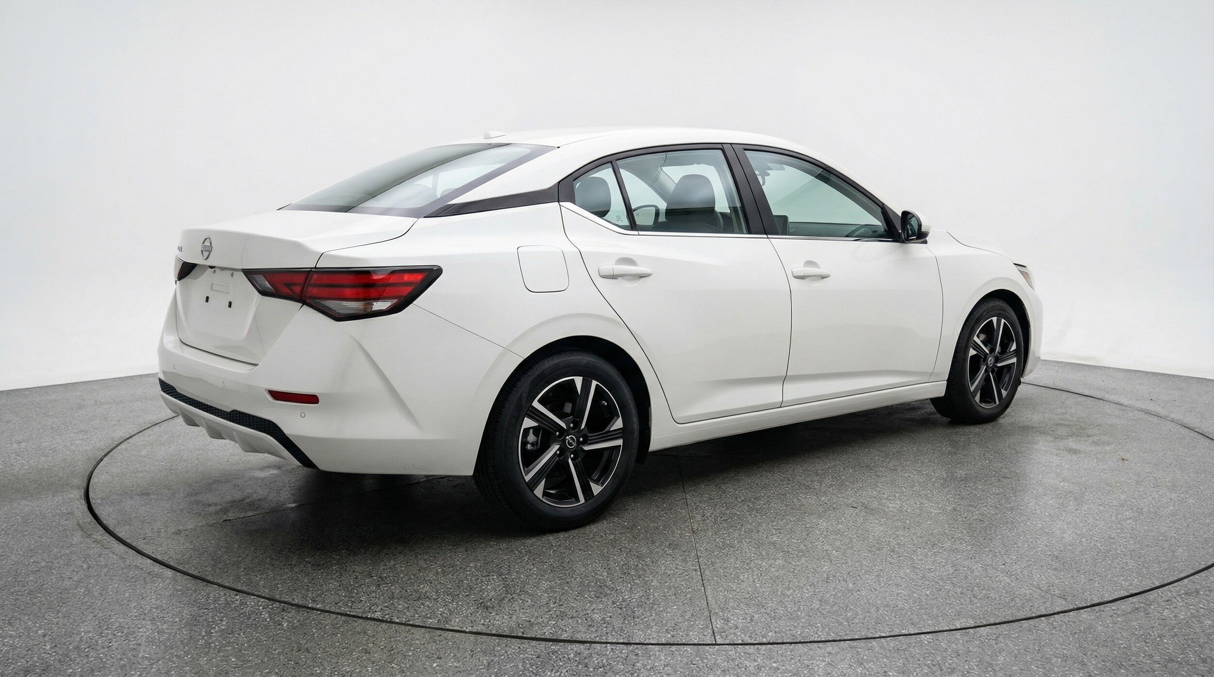 Thumbnail: 2025 Nissan Sentra - 9