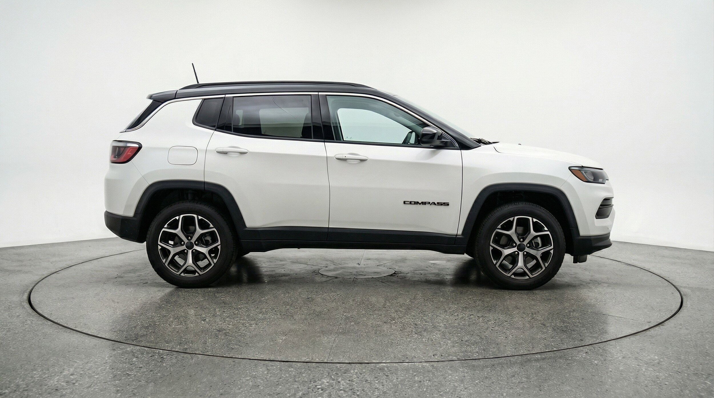 Thumbnail: 2025 Jeep Compass - 11