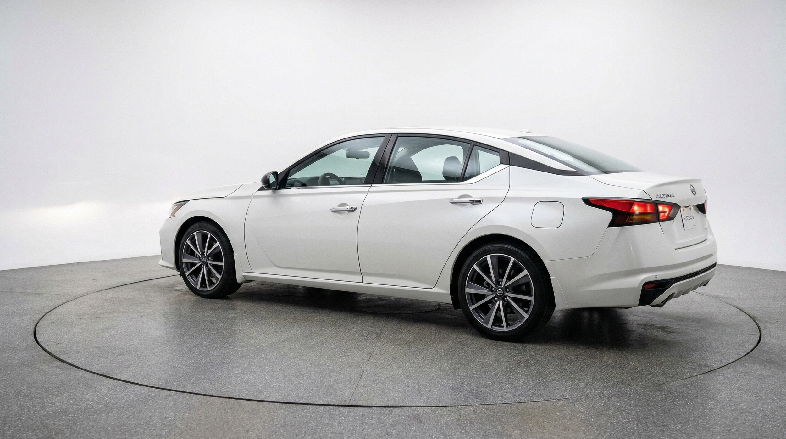 Thumbnail: 2025 Nissan Altima - 6