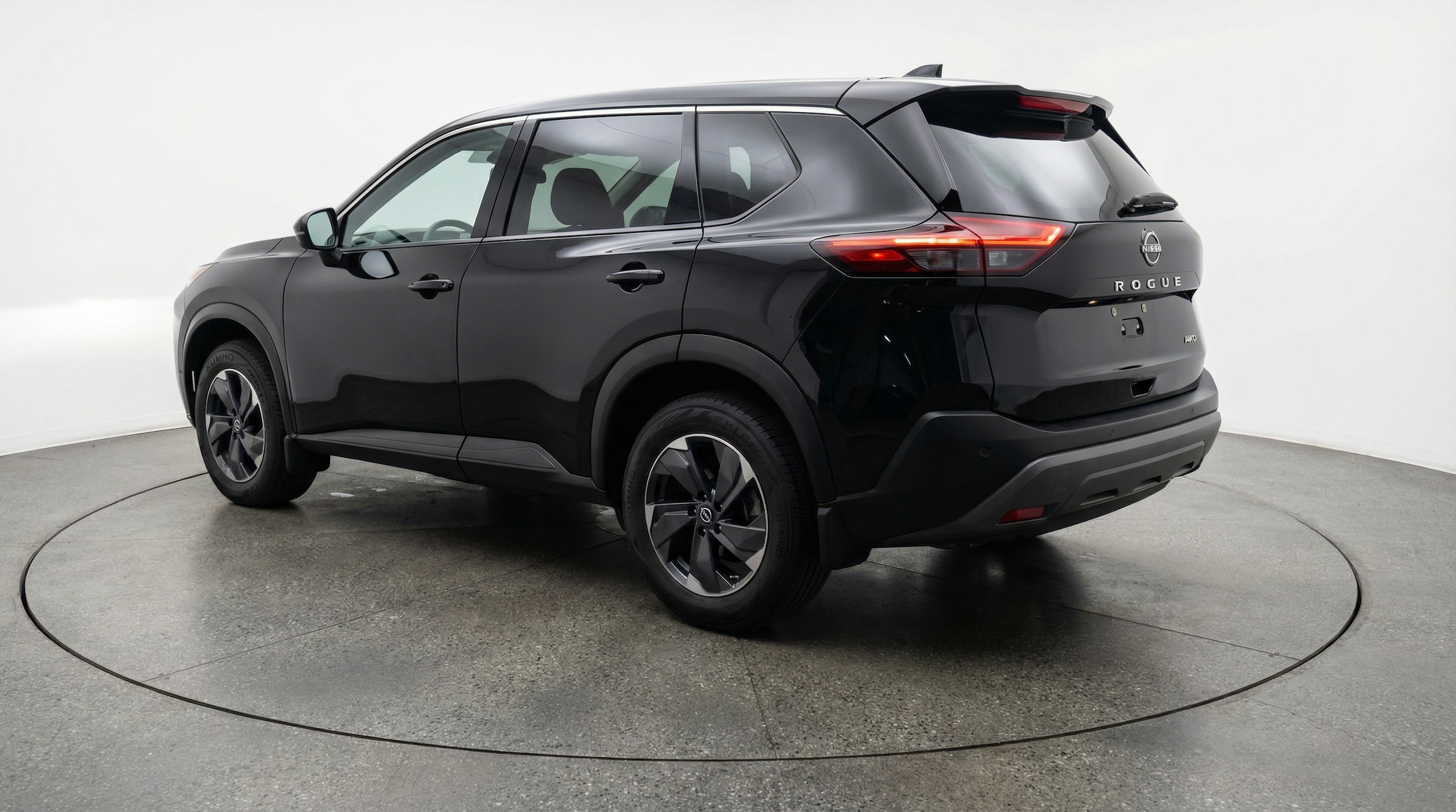 Thumbnail: 2025 Nissan Rogue - 5
