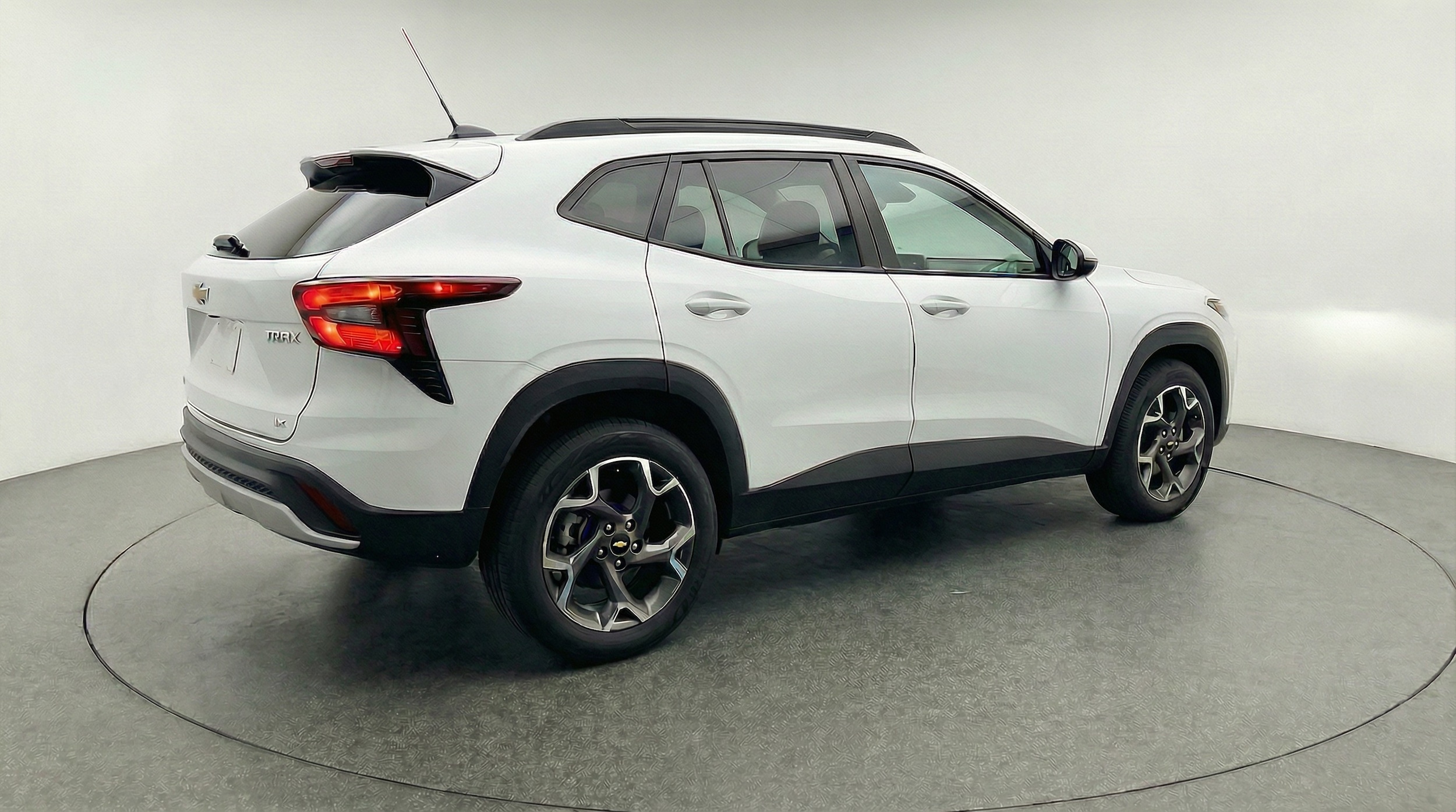 Thumbnail: 2025 Chevrolet Trax - 7