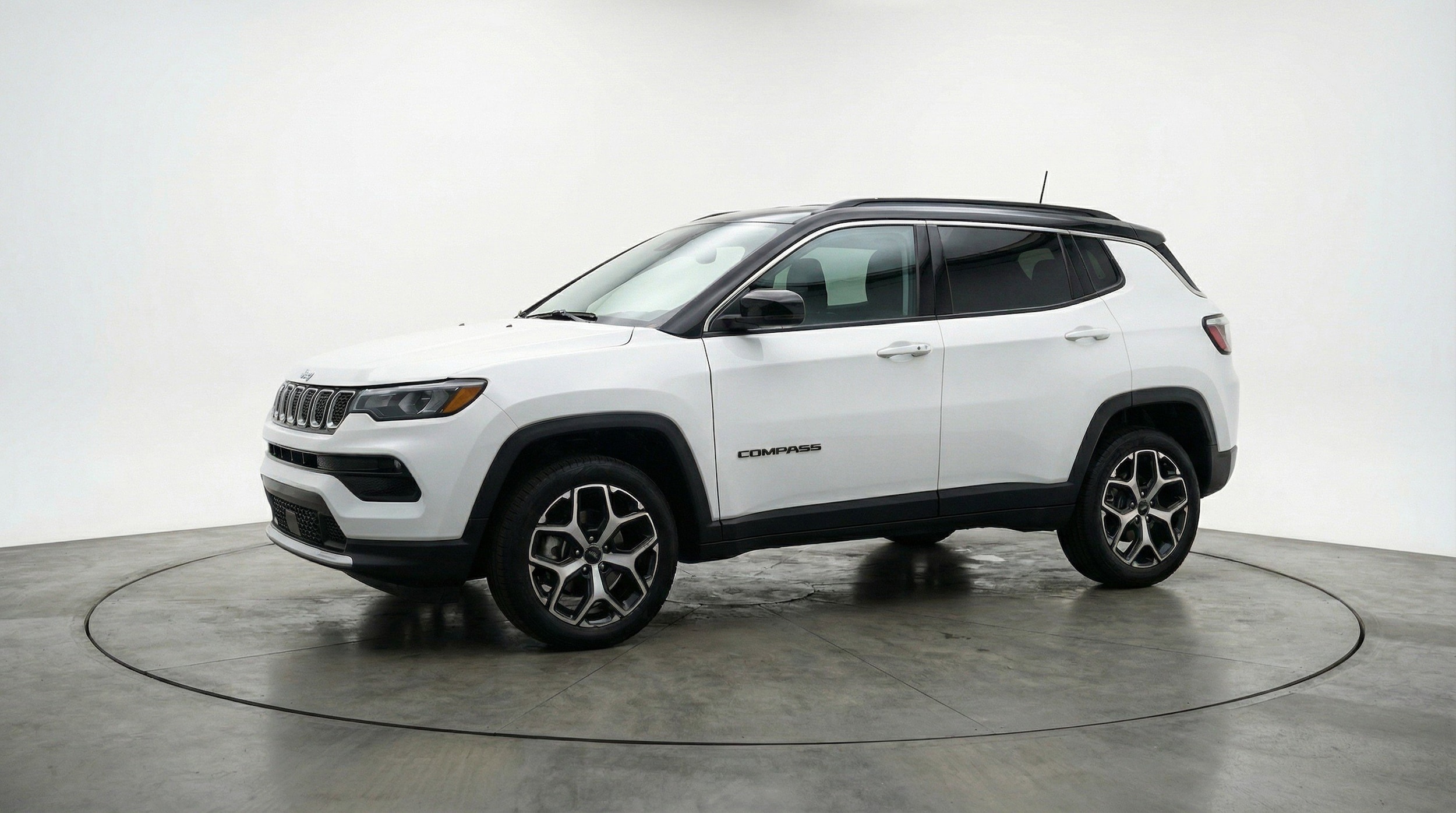 Thumbnail: 2025 Jeep Compass - 3