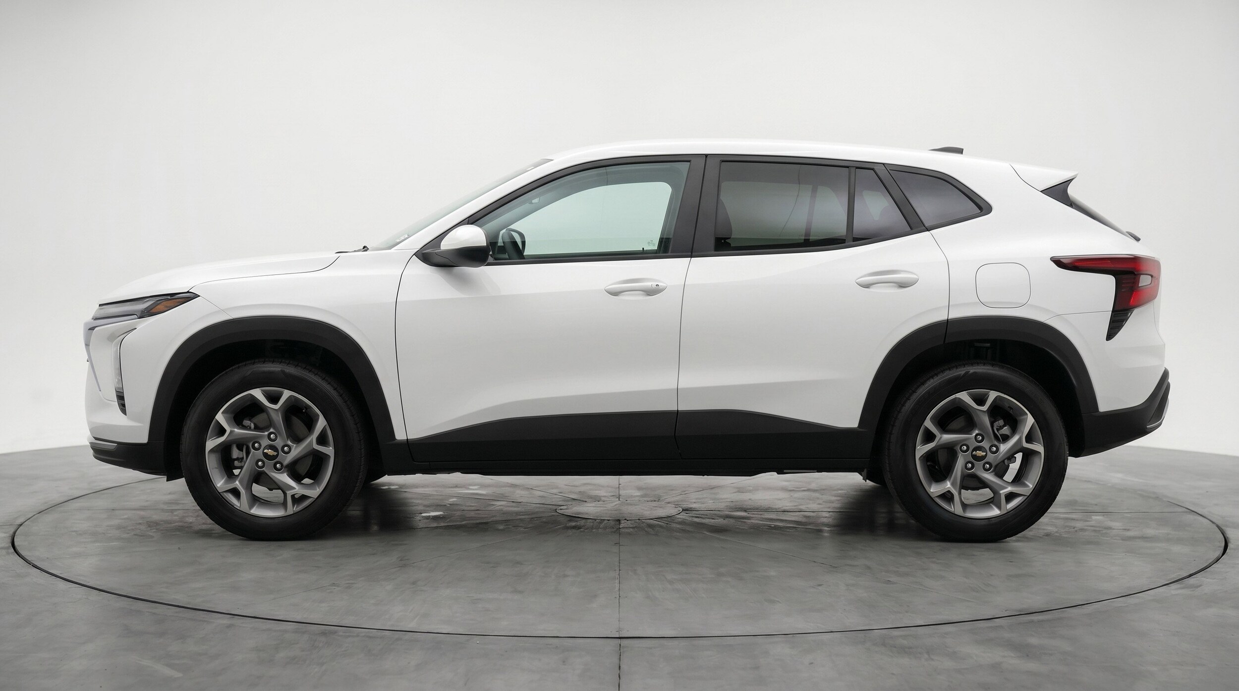Thumbnail: 2025 Chevrolet Trax - 5