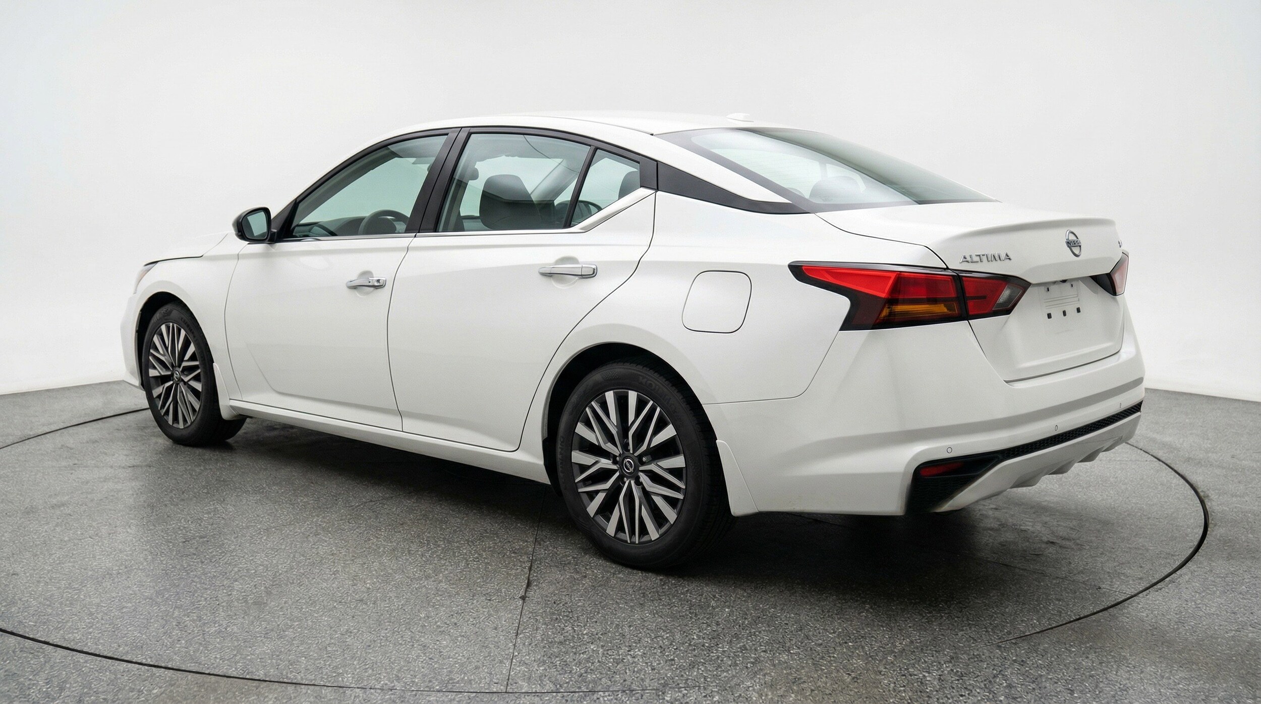 Thumbnail: 2025 Nissan Altima - 6