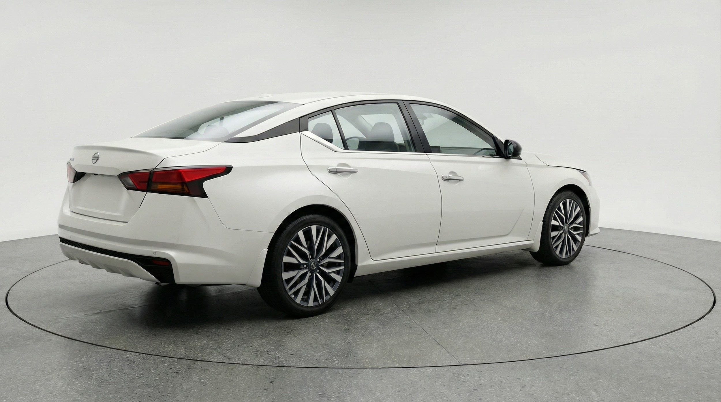 Thumbnail: 2025 Nissan Altima - 7