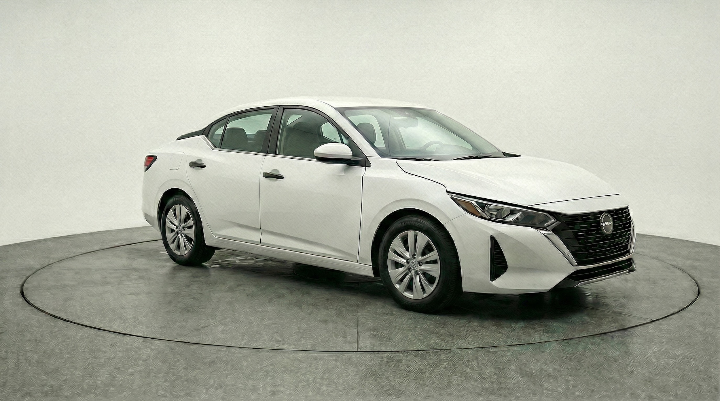 Thumbnail: 2025 Nissan Sentra - 1