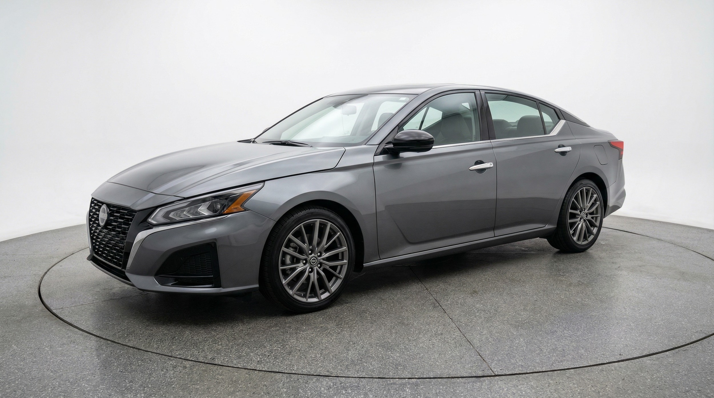 Thumbnail: 2025 Nissan Altima - 3