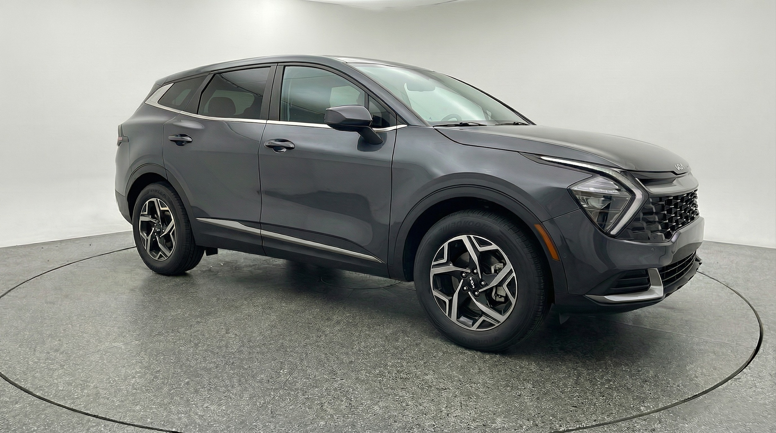 Thumbnail: 2025 Kia Sportage - 1