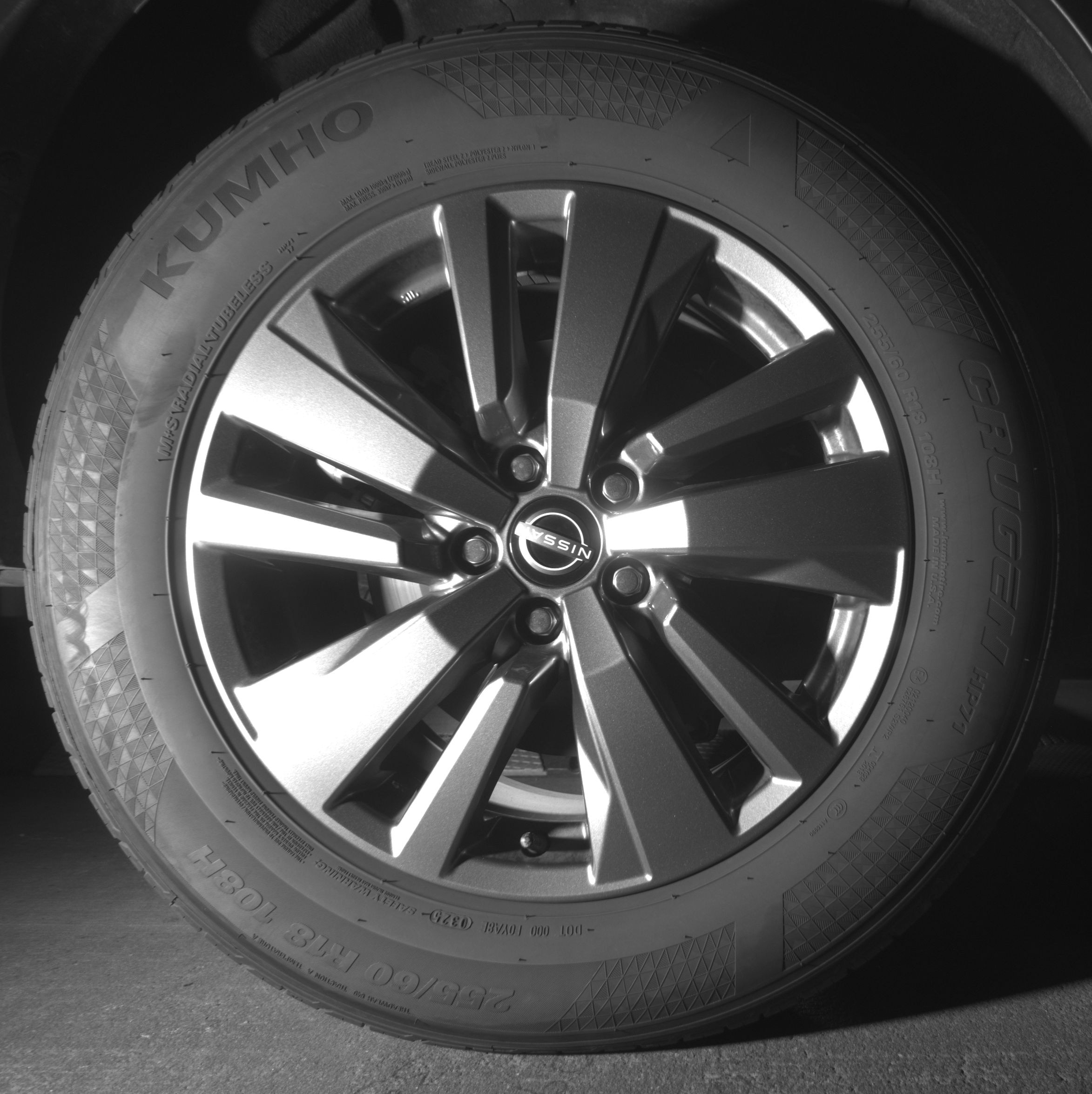 Thumbnail: 2025 Nissan Pathfinder - 12