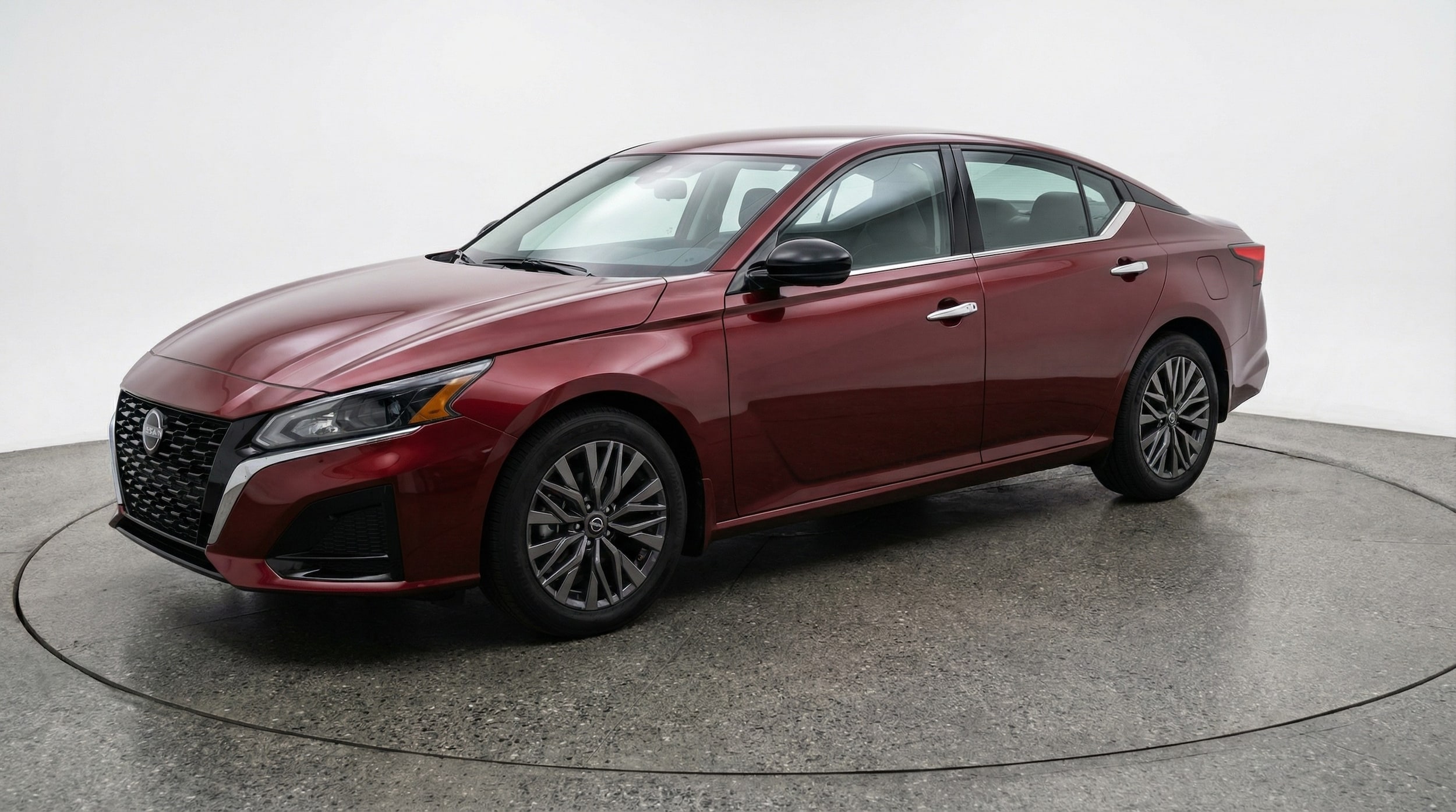 Thumbnail: 2025 Nissan Altima - 3