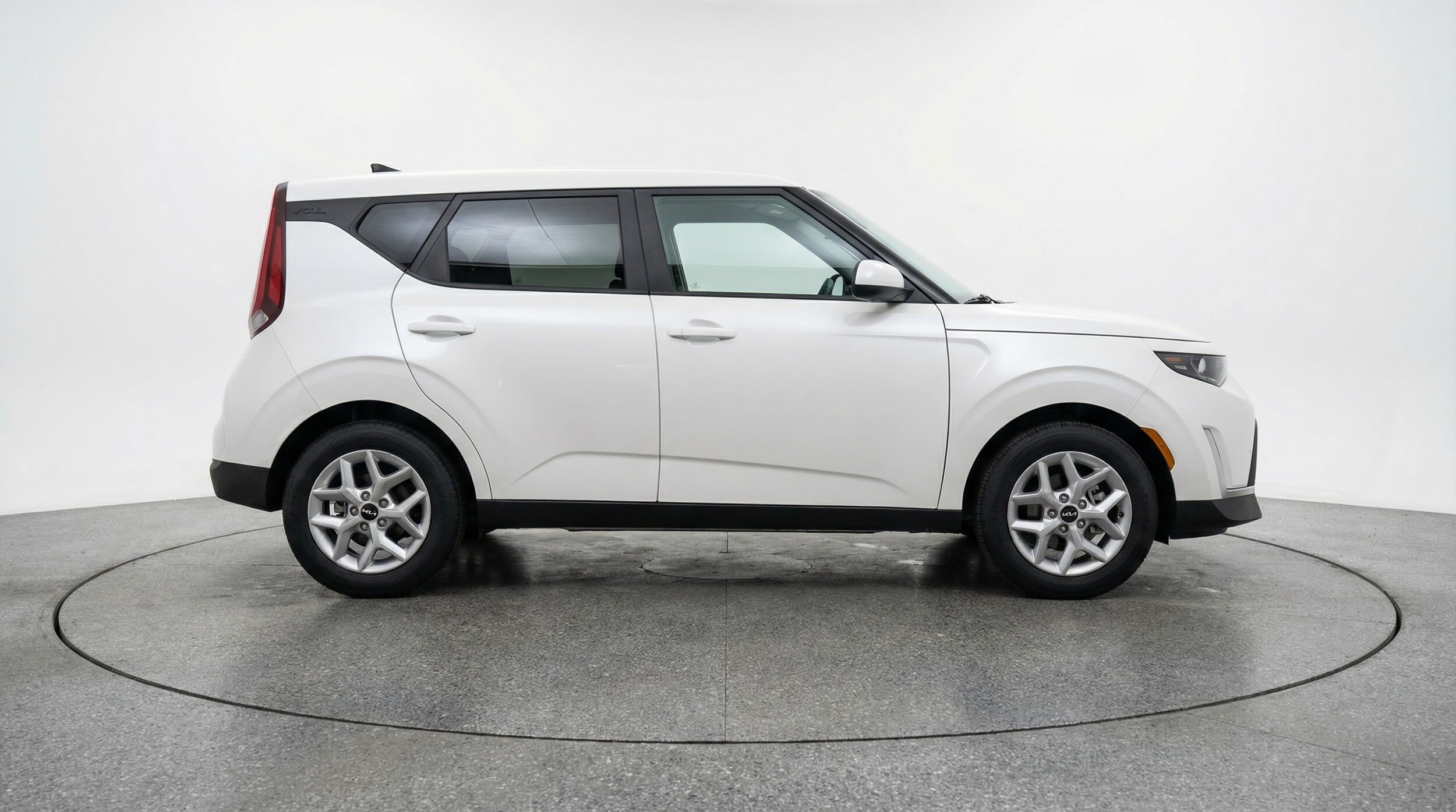 Thumbnail: 2025 Kia Soul - 8