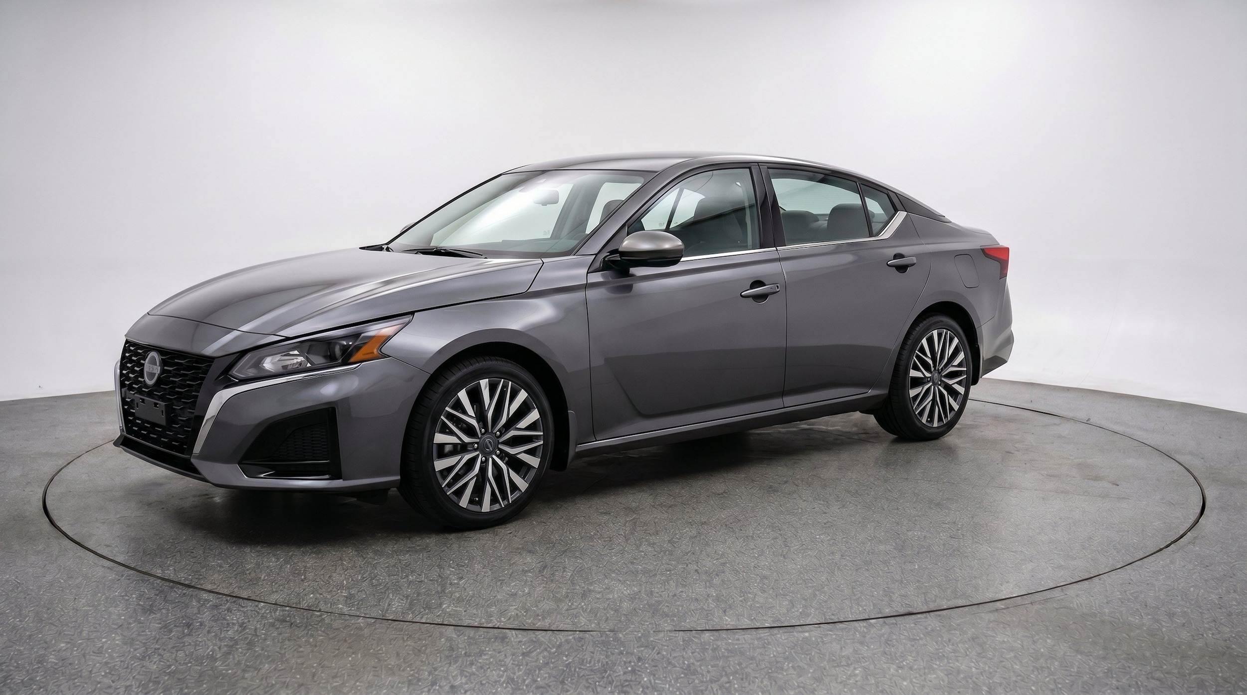 Thumbnail: 2025 Nissan Altima - 3