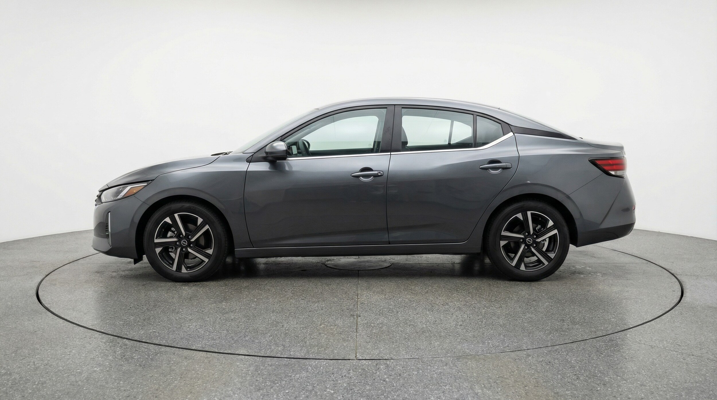 Thumbnail: 2025 Nissan Sentra - 4