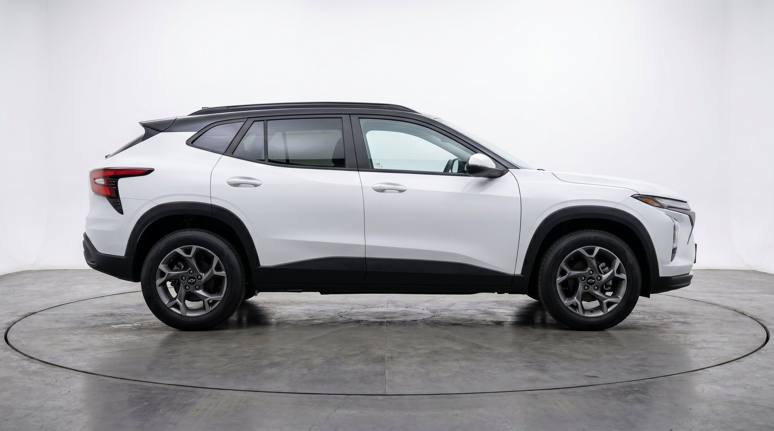 Thumbnail: 2025 Chevrolet Trax - 11