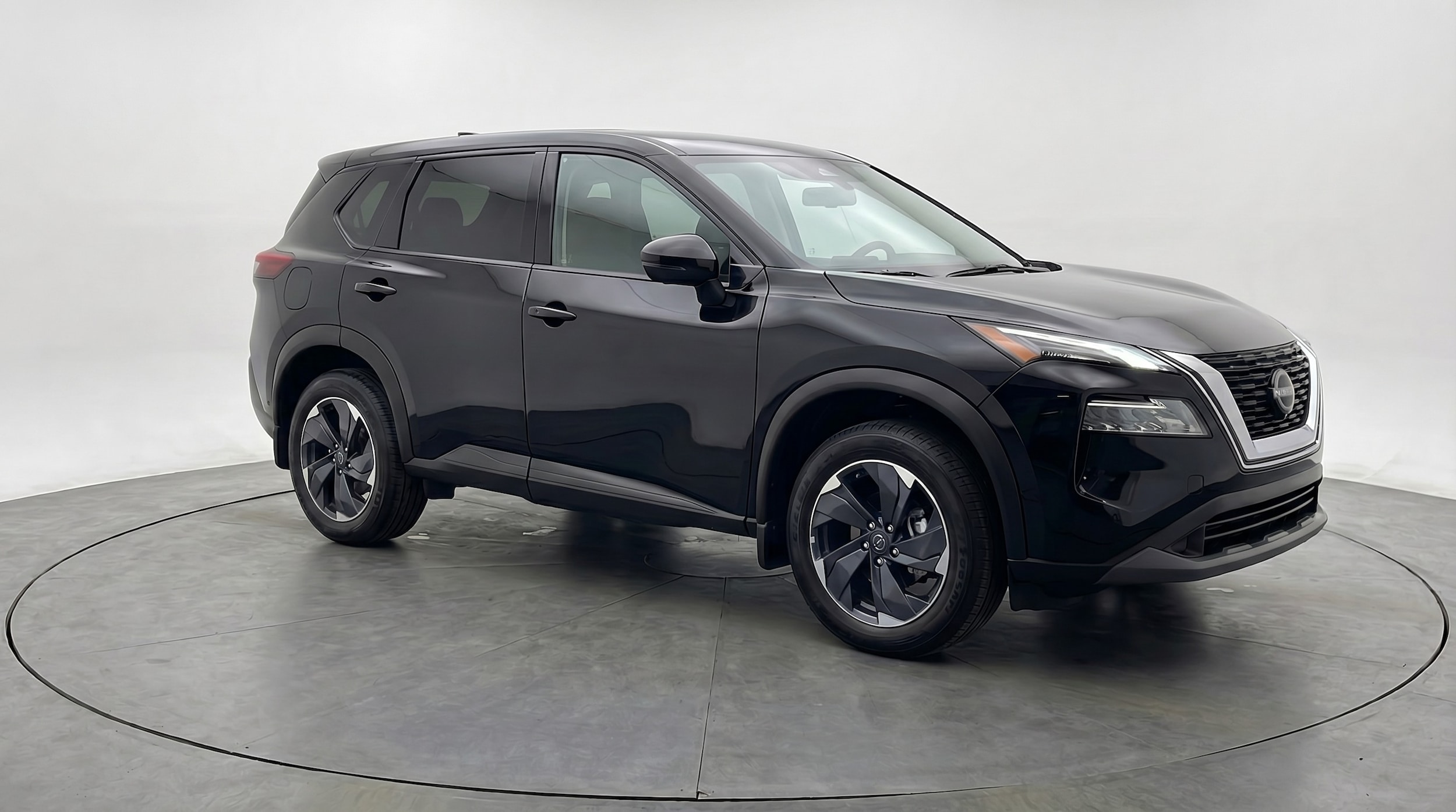 Thumbnail: 2025 Nissan Rogue - 1