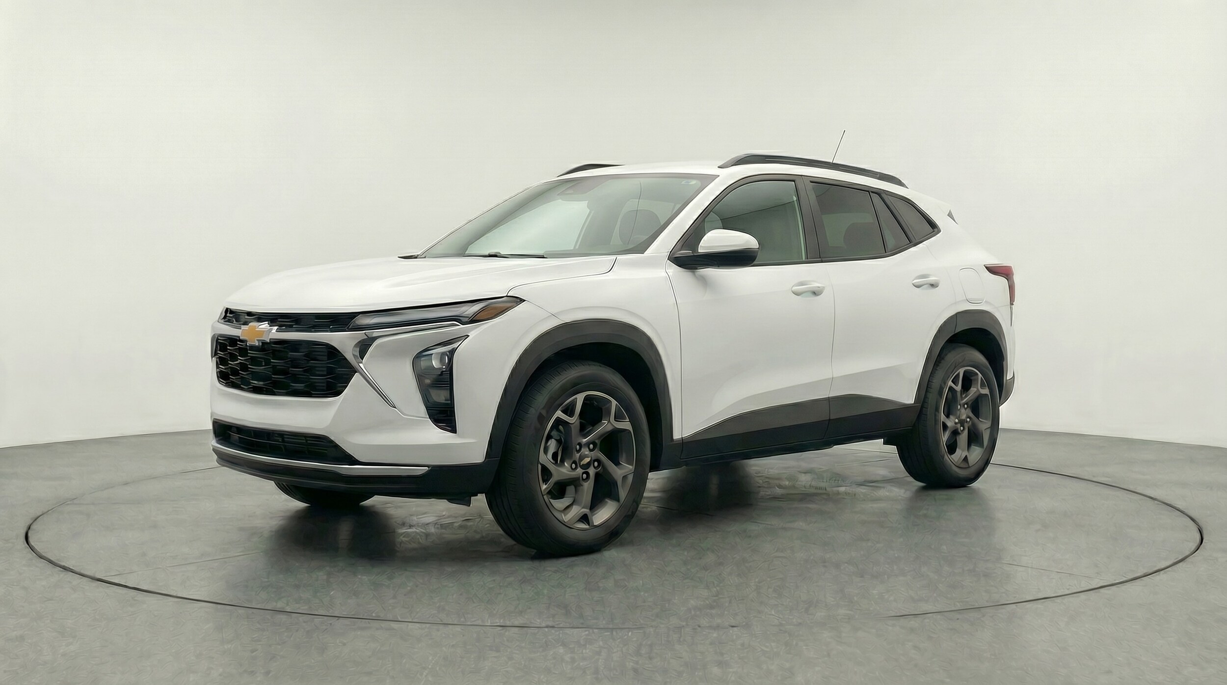 Thumbnail: 2025 Chevrolet Trax - 3