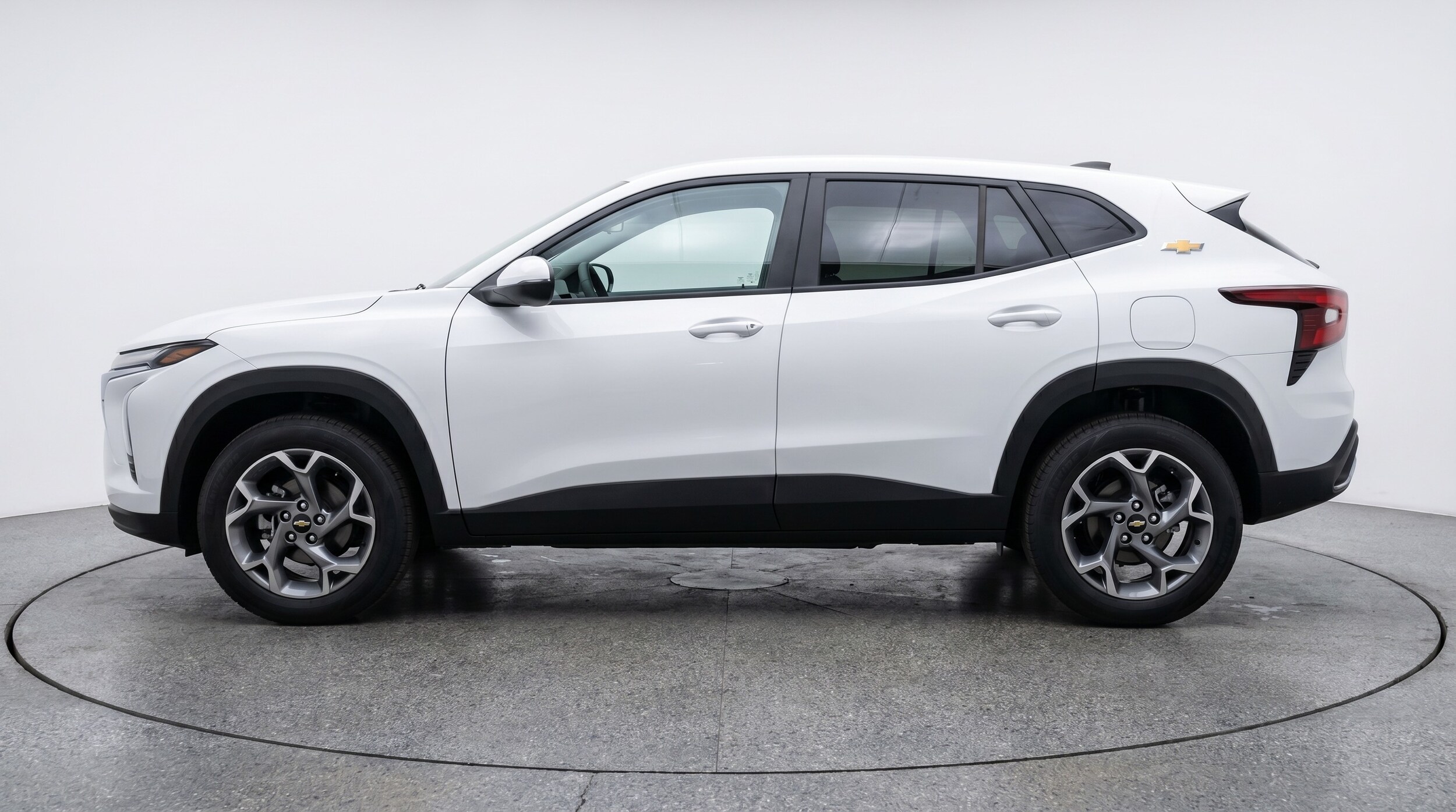 Thumbnail: 2025 Chevrolet Trax - 4