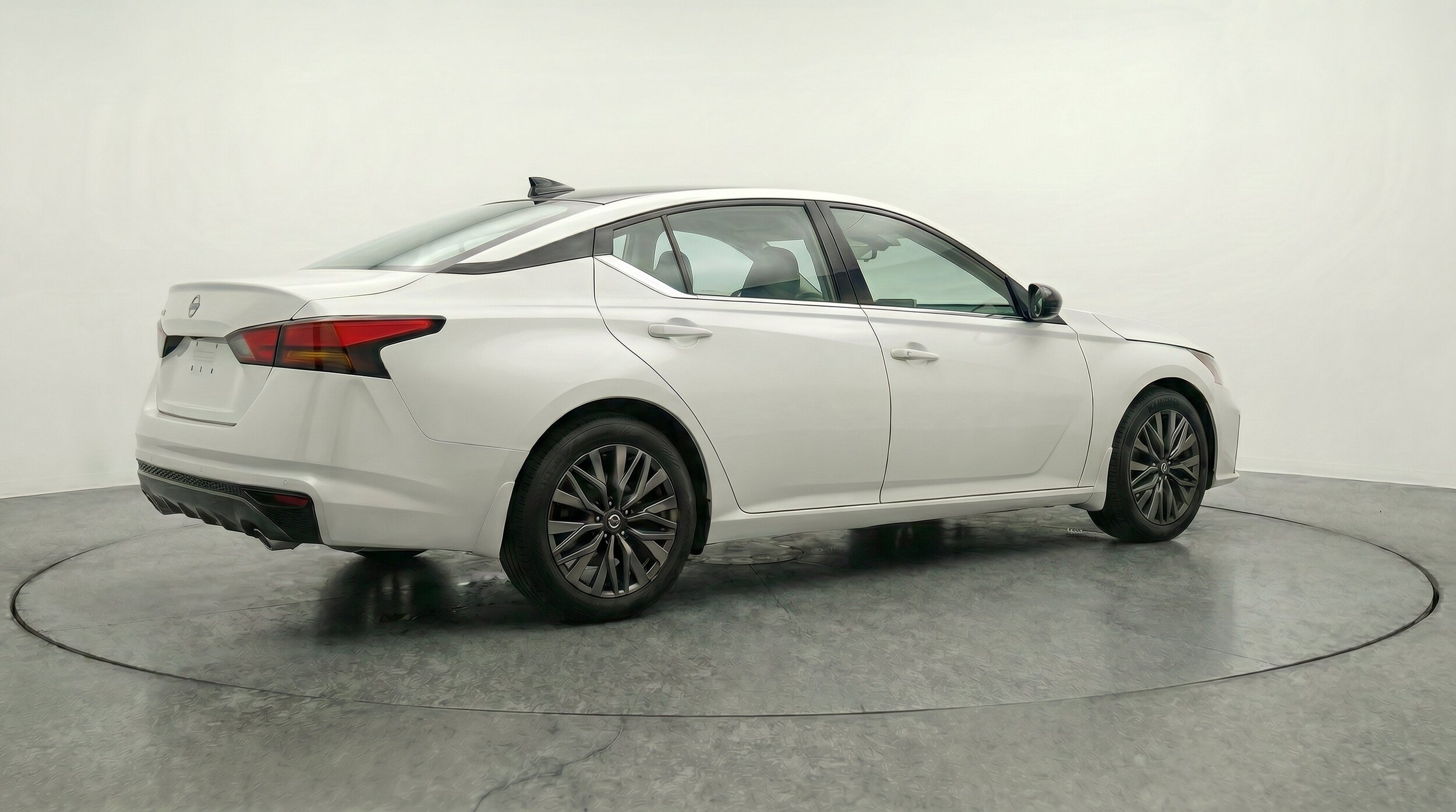 Thumbnail: 2026 Nissan Altima - 9
