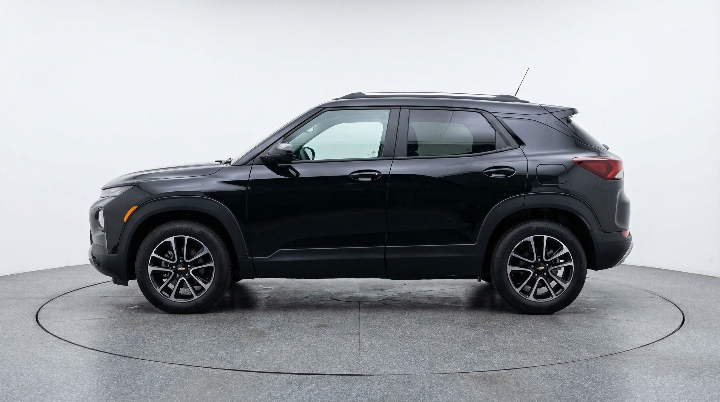Thumbnail: 2025 Chevrolet TrailBlazer - 4