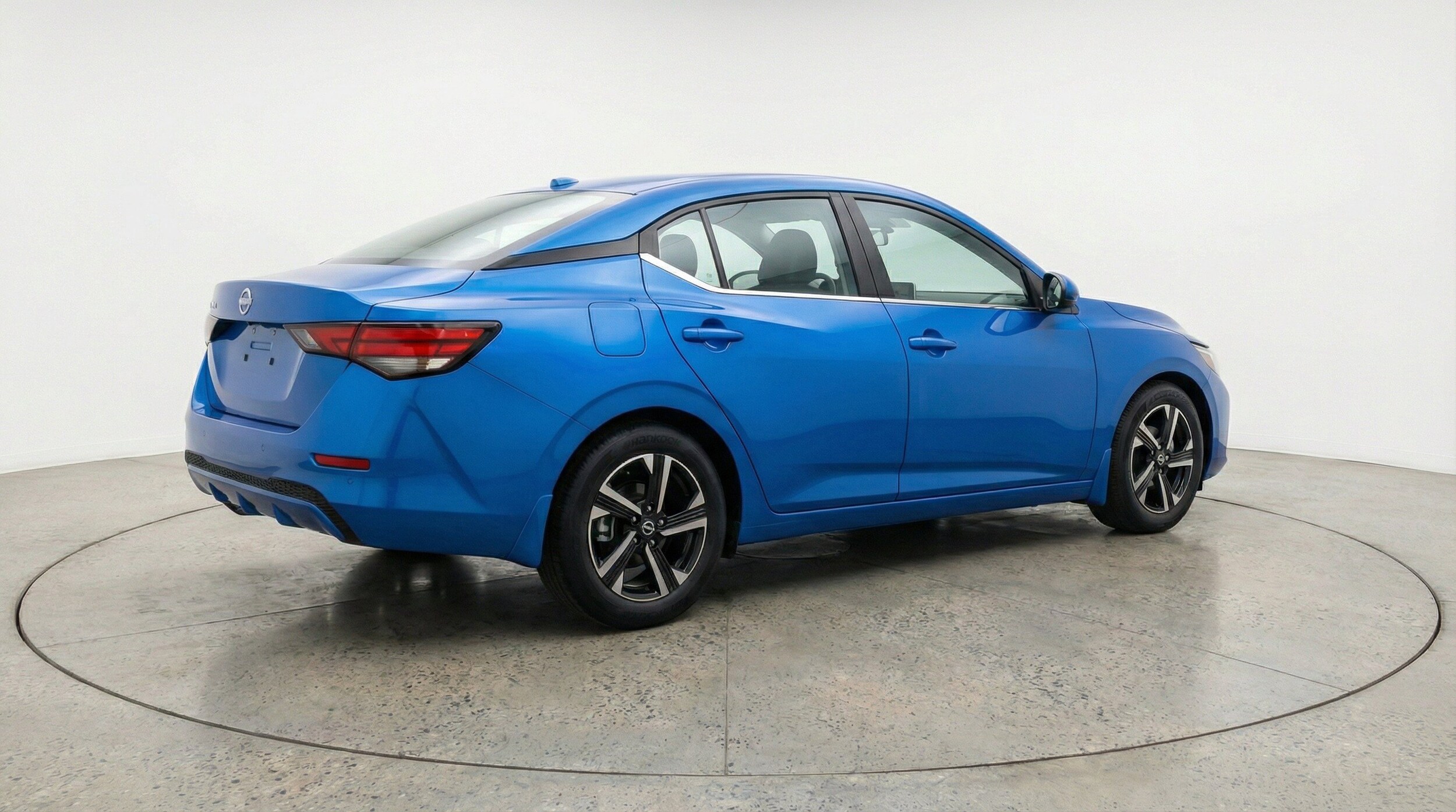 Thumbnail: 2025 Nissan Sentra - 9