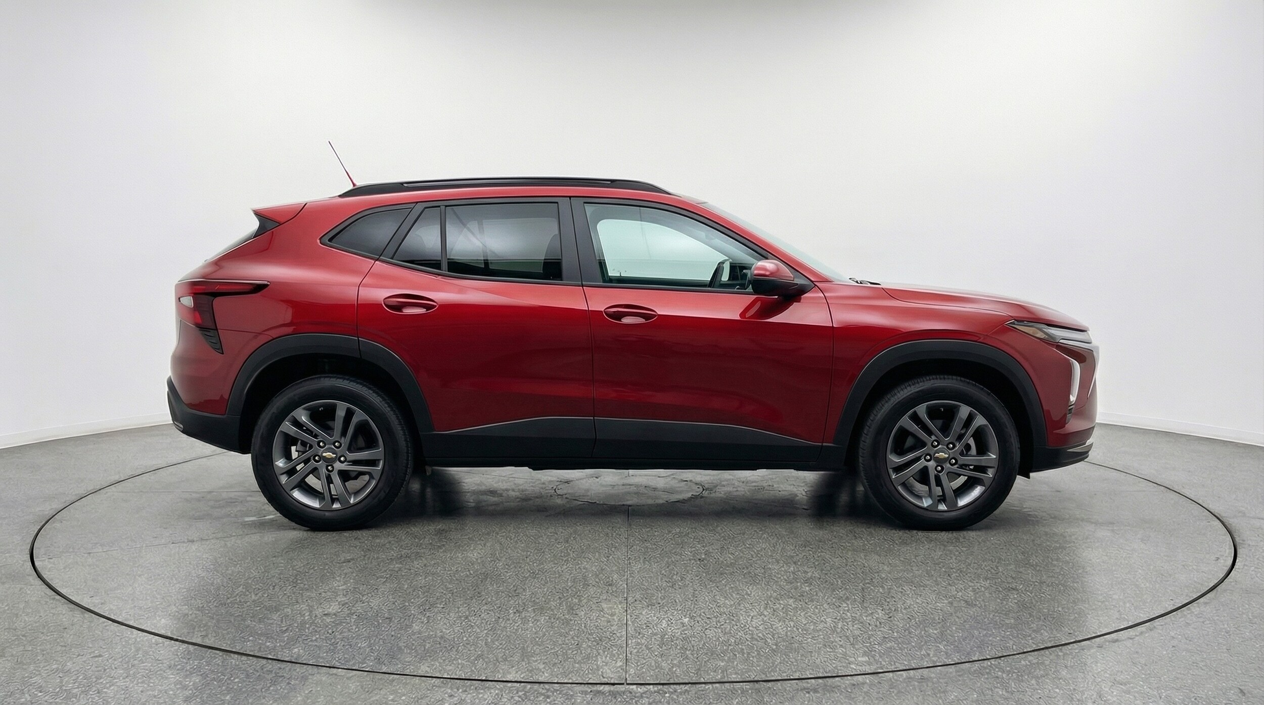 Thumbnail: 2025 Chevrolet Trax - 8