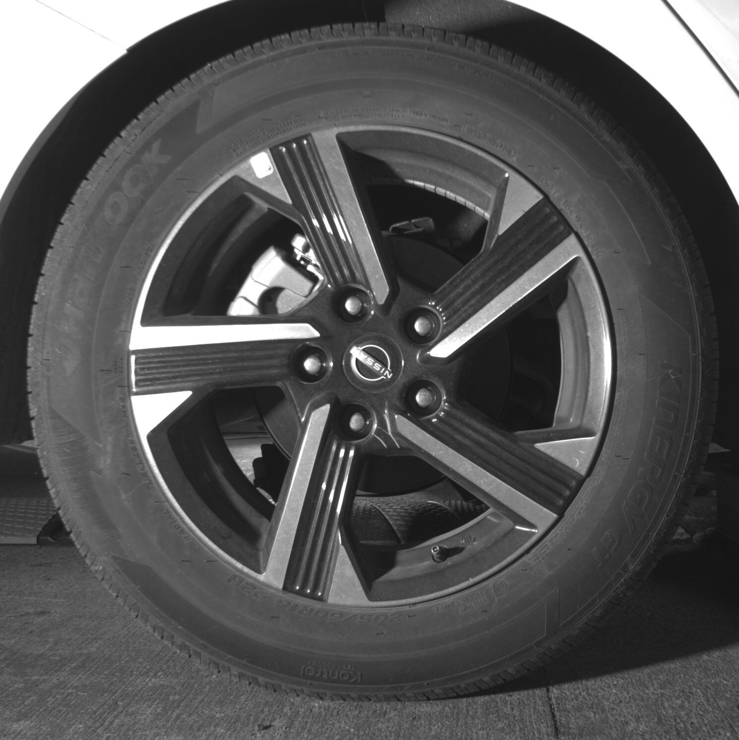 Thumbnail: 2025 Nissan Sentra - 12