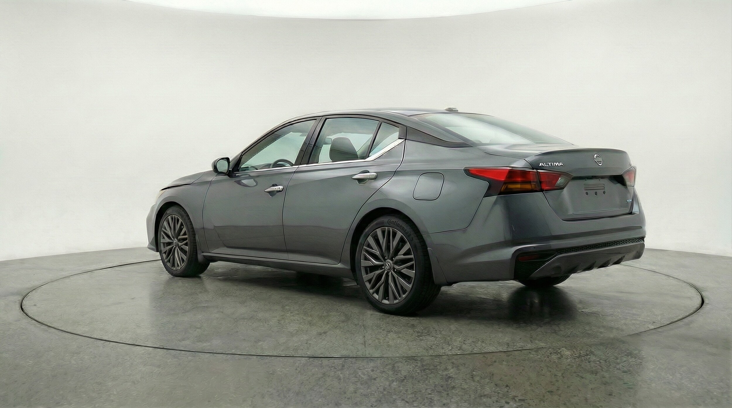 Thumbnail: 2025 Nissan Altima - 5