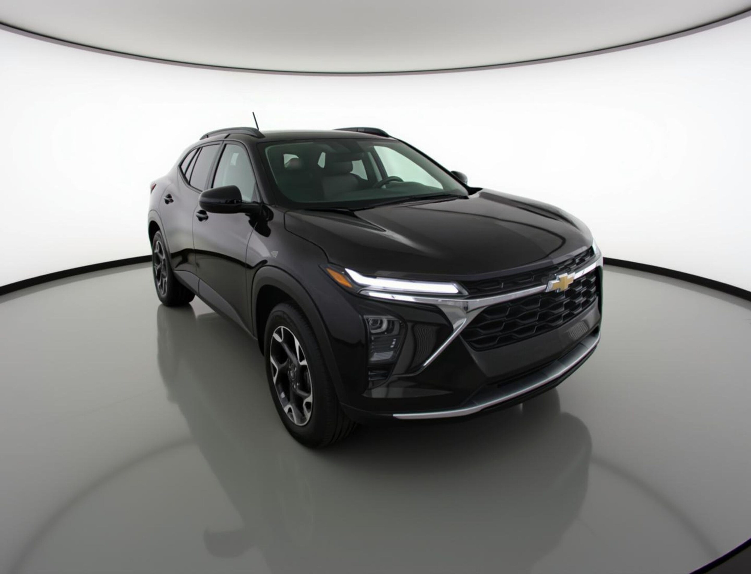 Thumbnail: 2025 Chevrolet Trax - 1