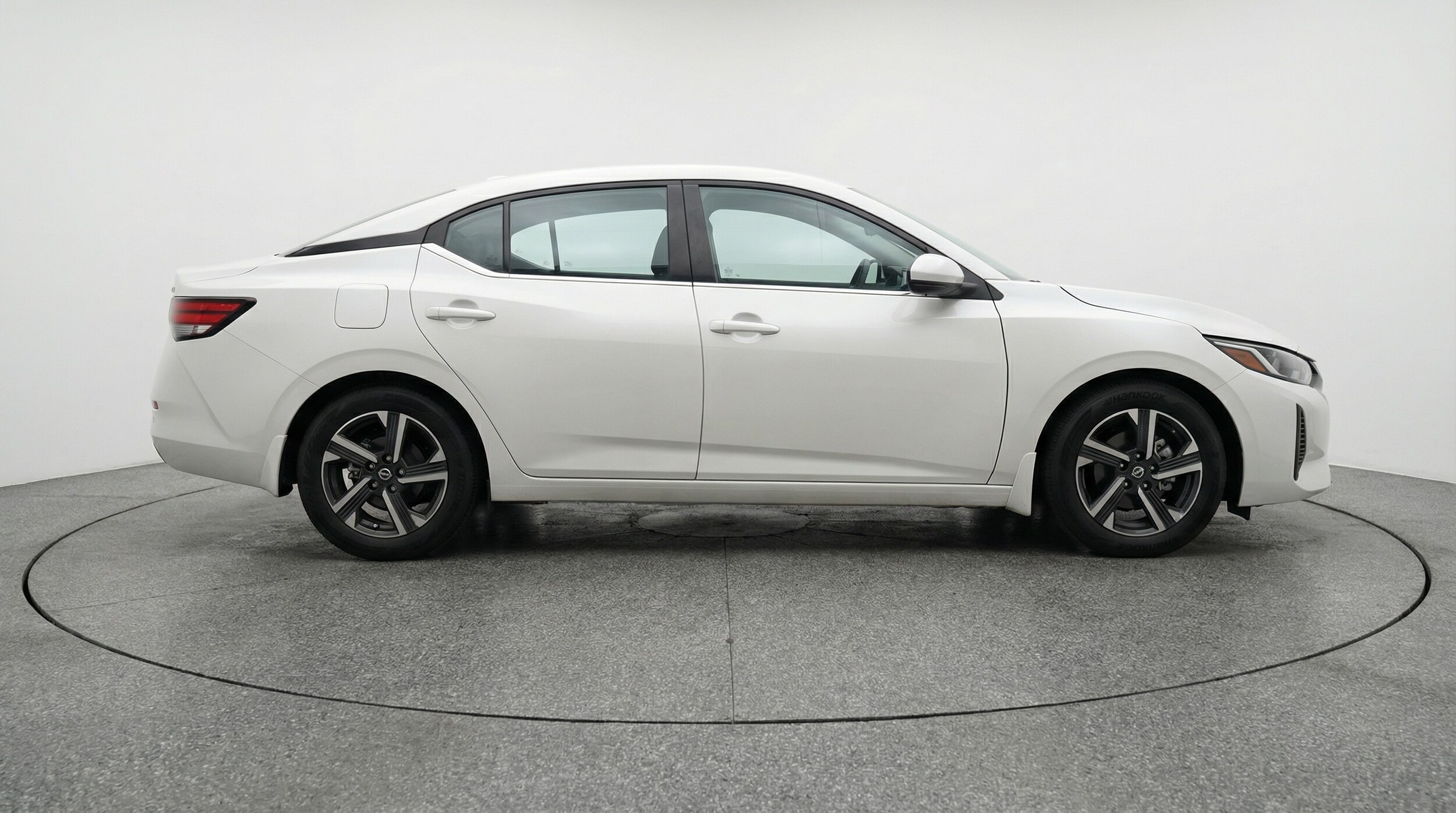 Thumbnail: 2025 Nissan Sentra - 8